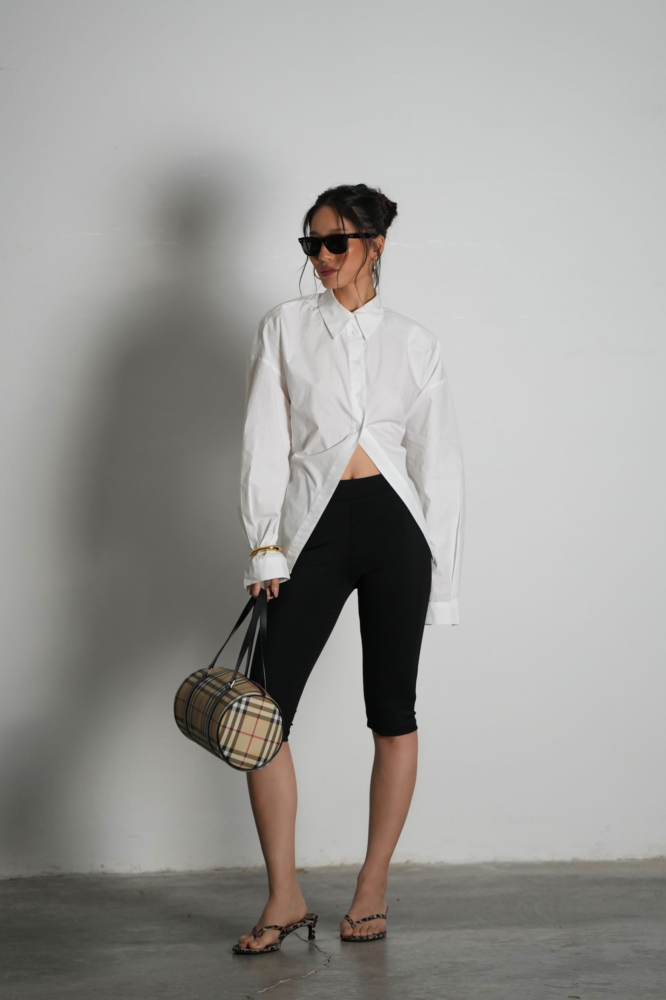 חולצת פיארה-לבן