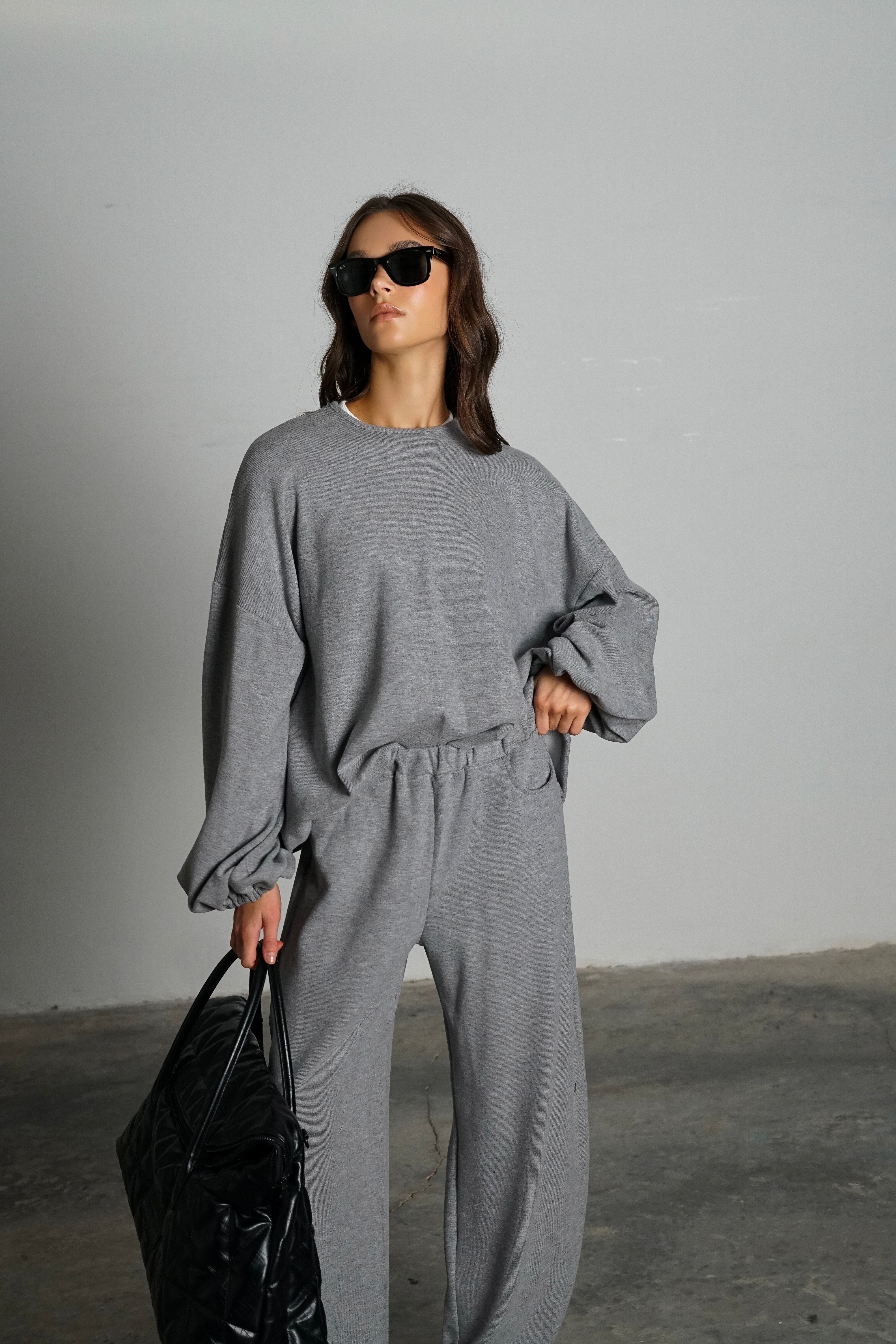 חליפת סאלין-אפור