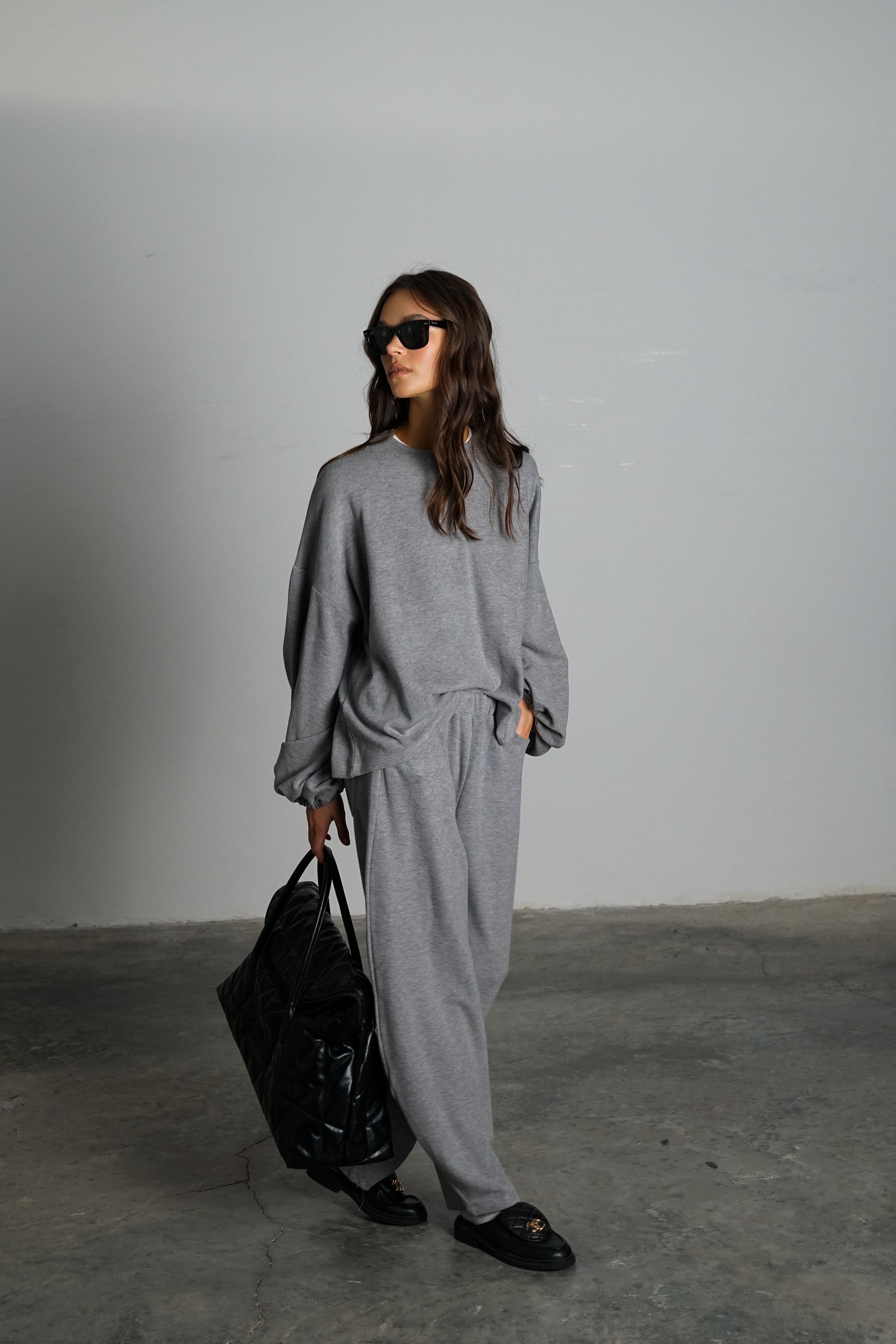 חליפת סאלין-אפור