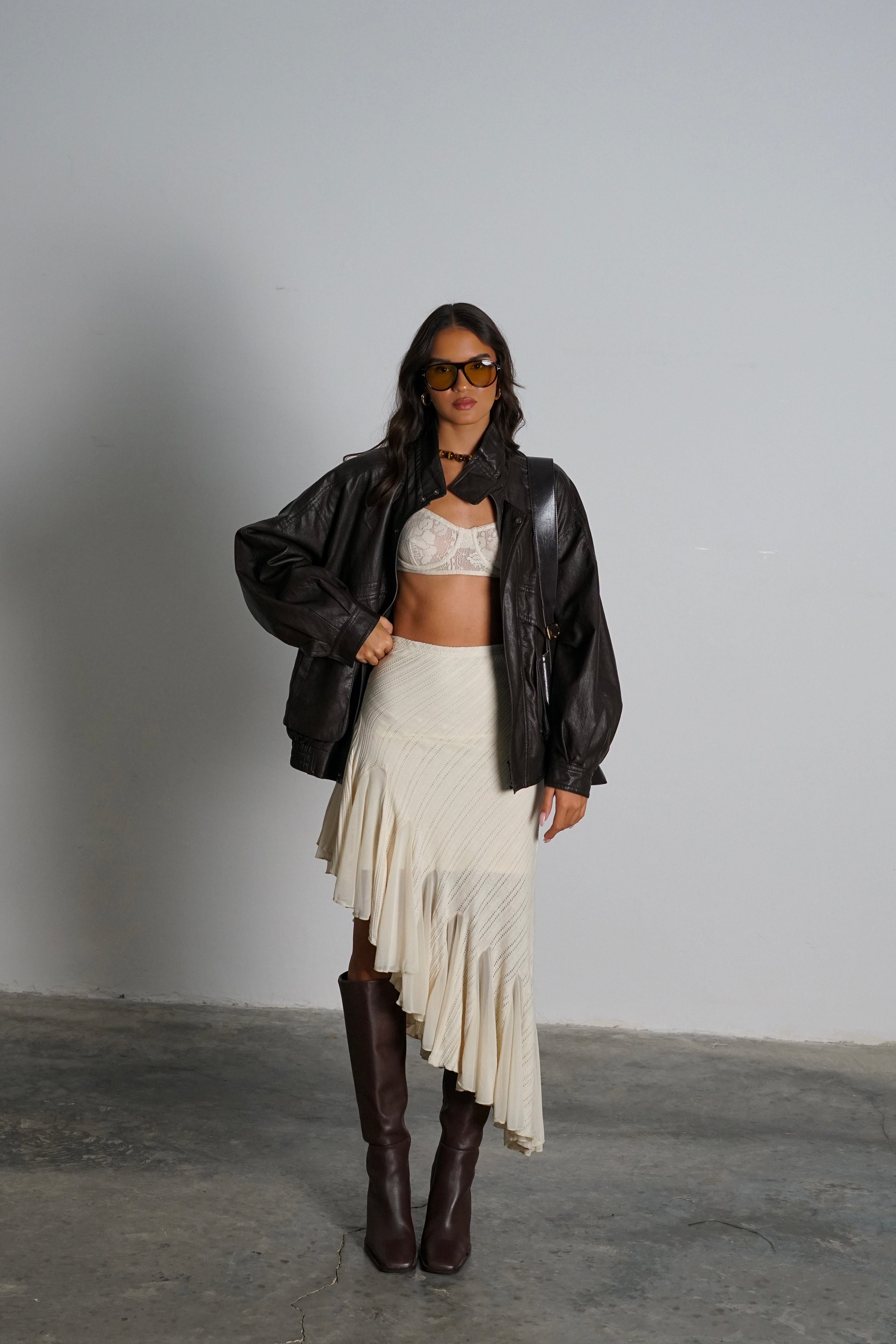 חצאית דנזי-שמנת