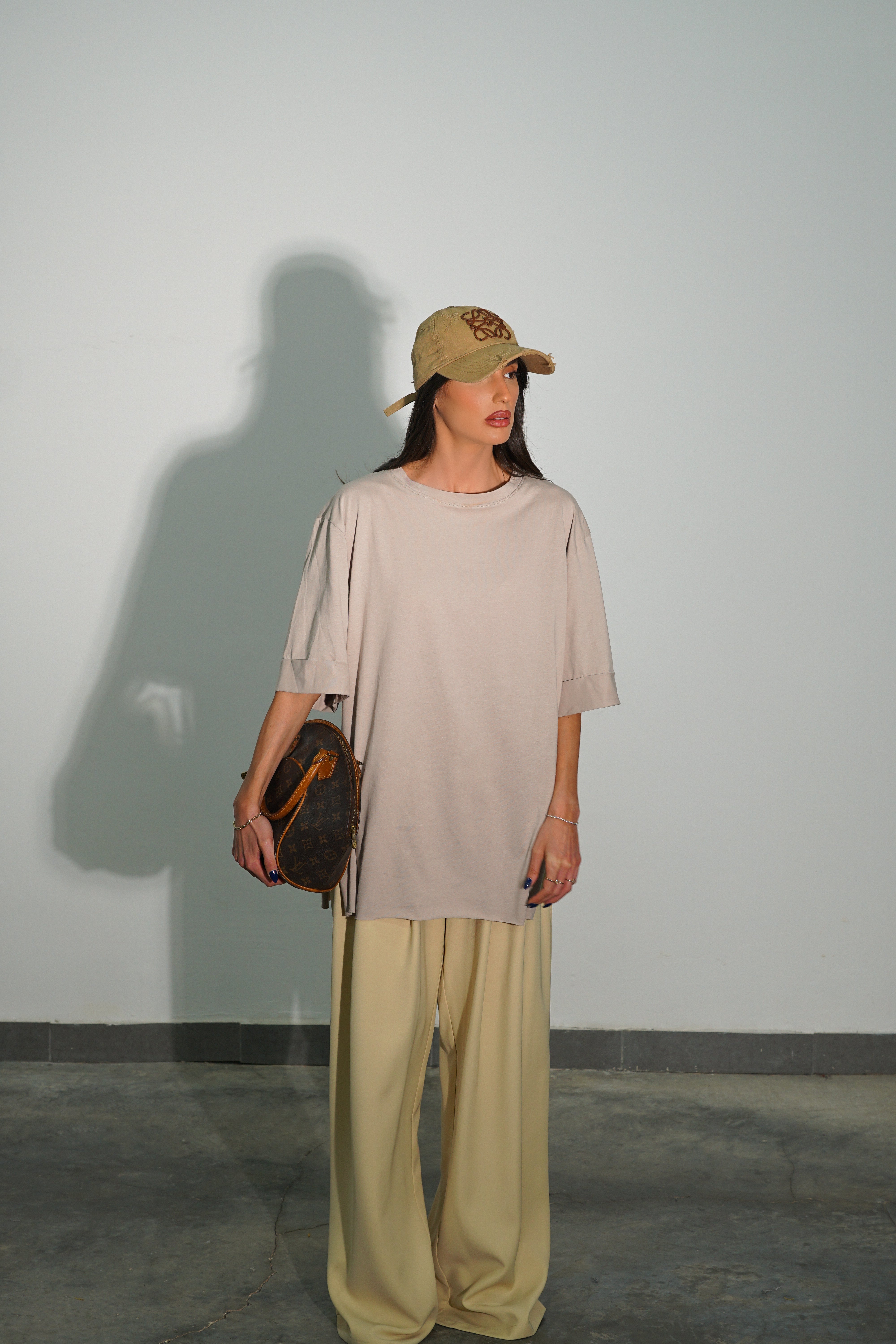 חולצת מייגן-אבן