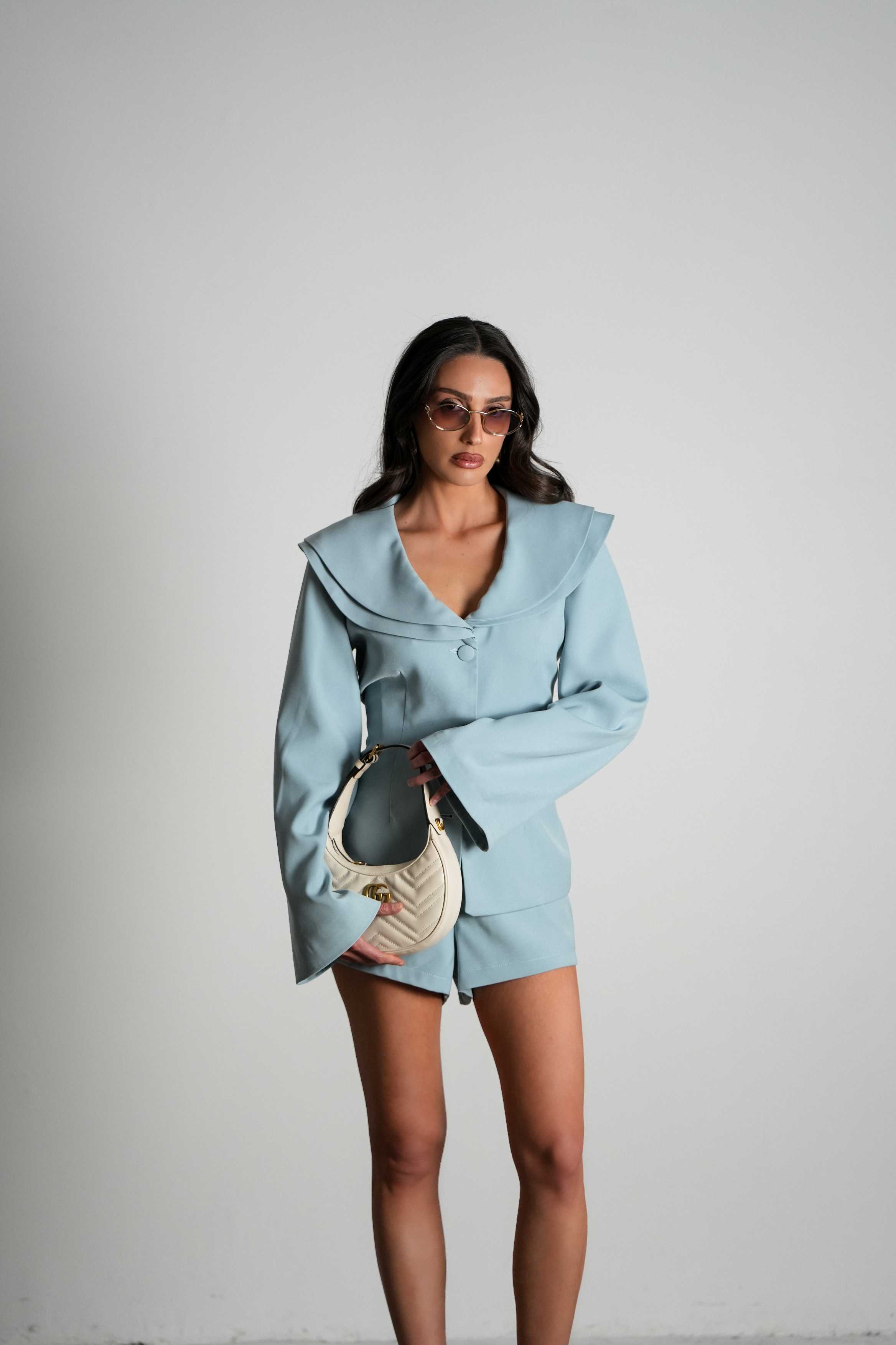 חליפת מונלייט-תכלת