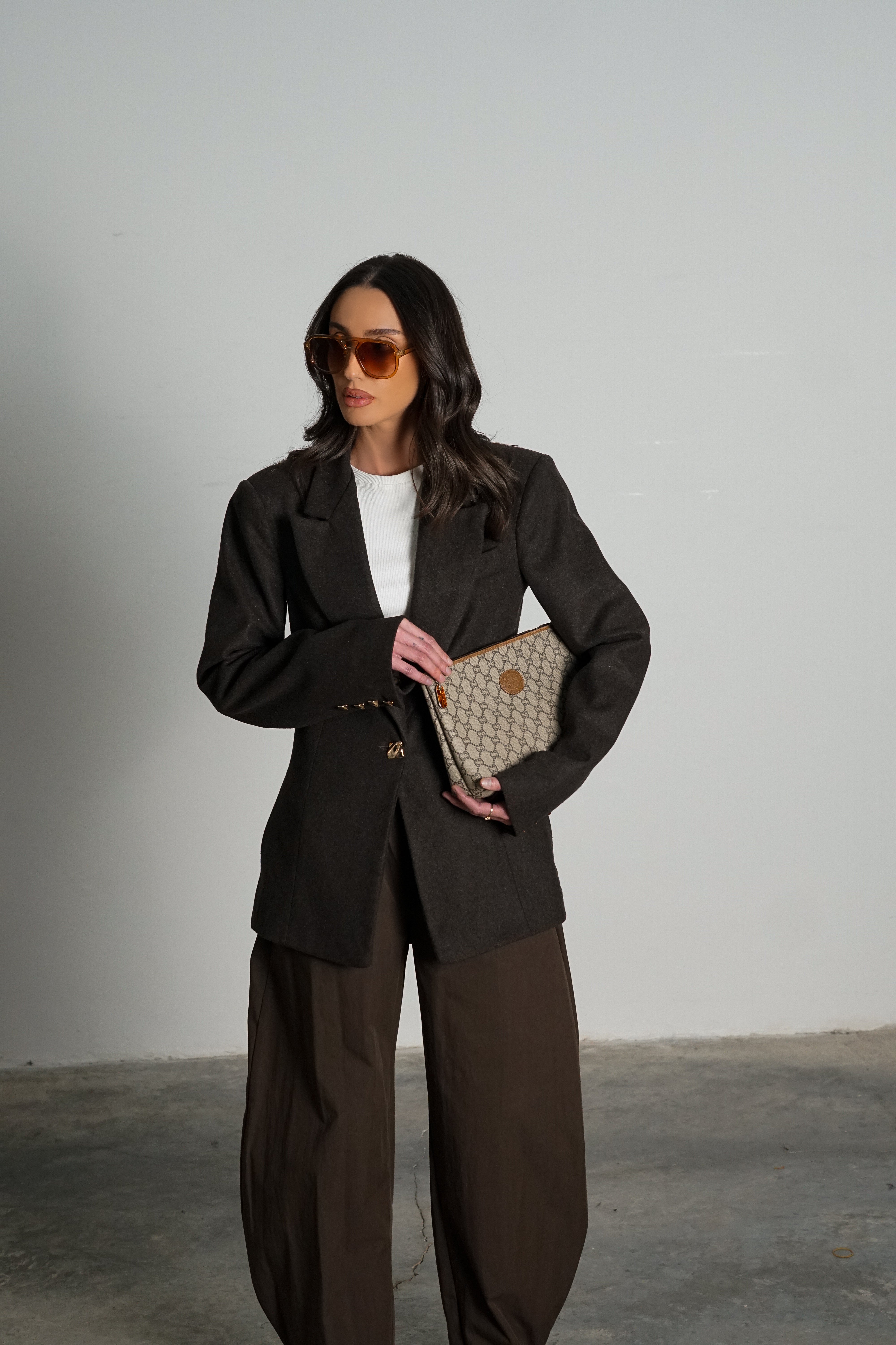 ג'קט סבין-חום