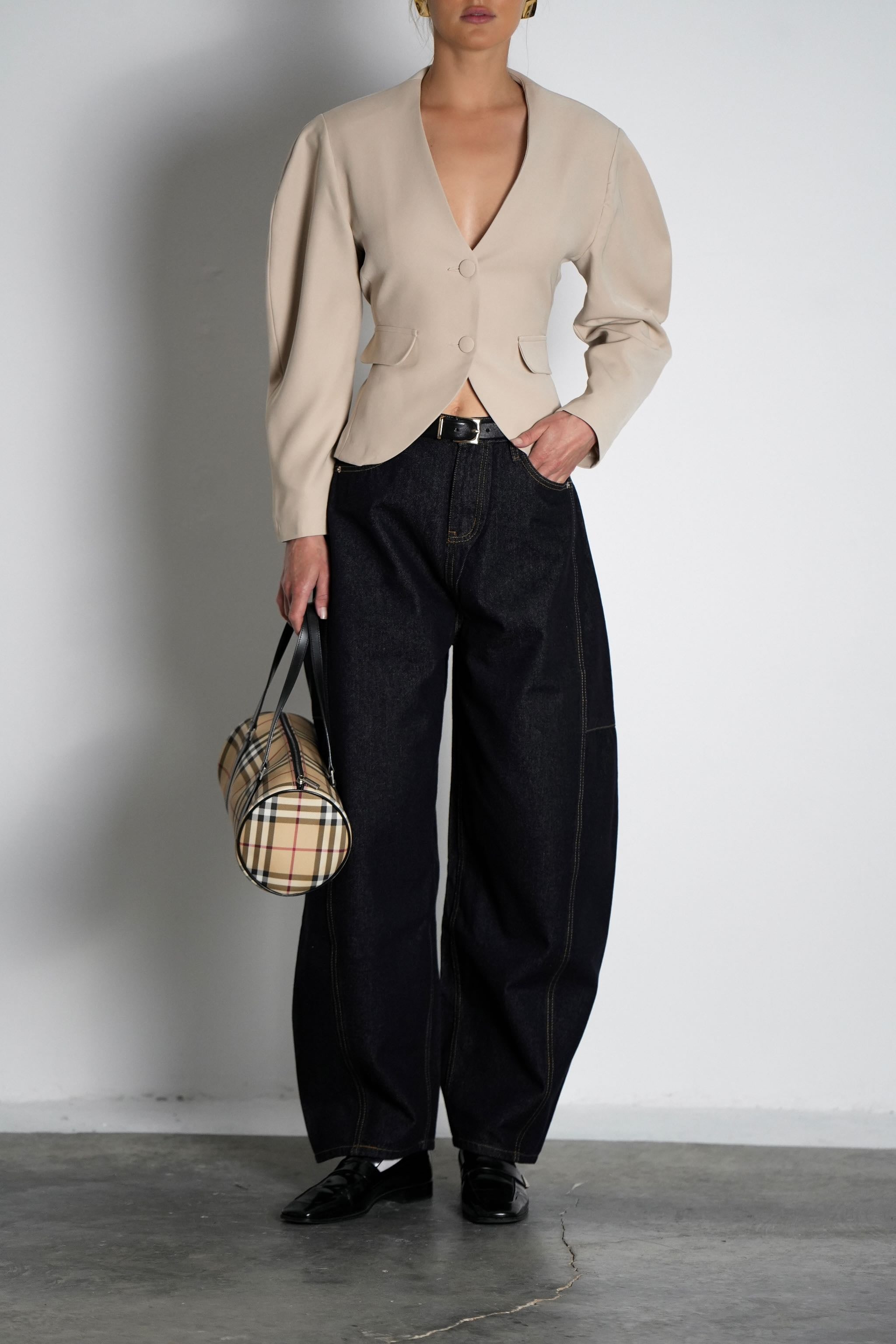 ג'קט אמיליה-בז