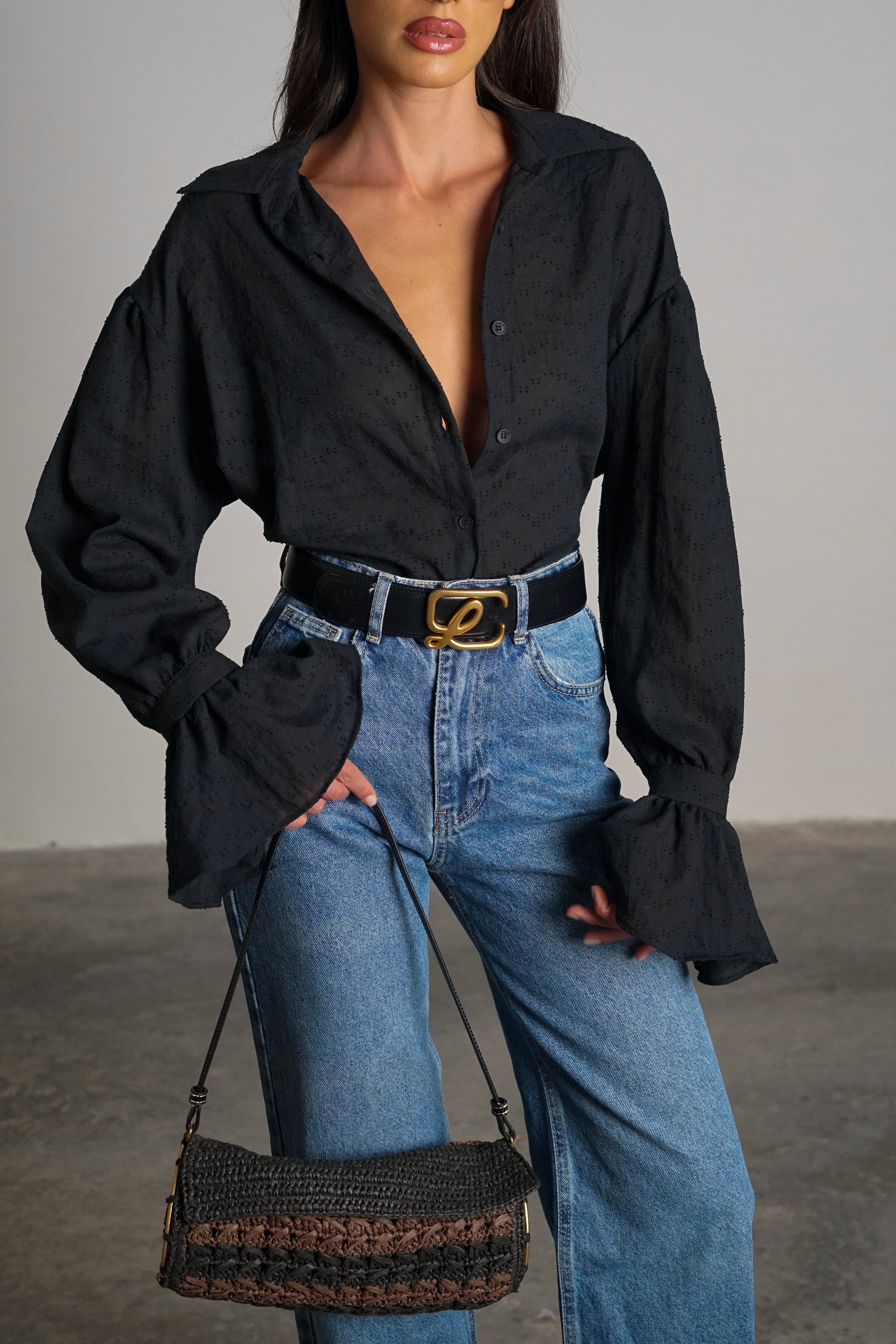 חולצת דונטלה-שחור