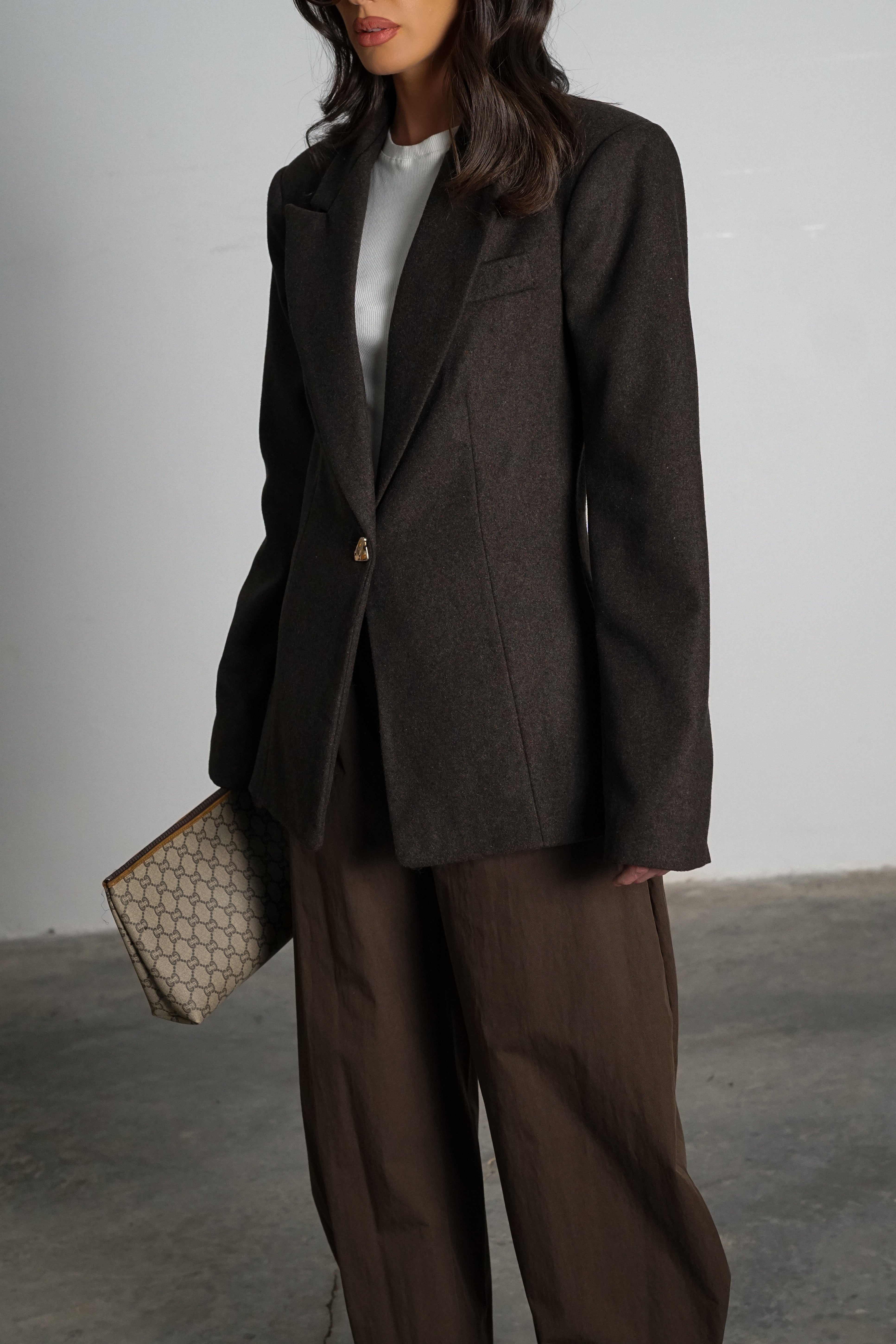 ג'קט סבין-חום