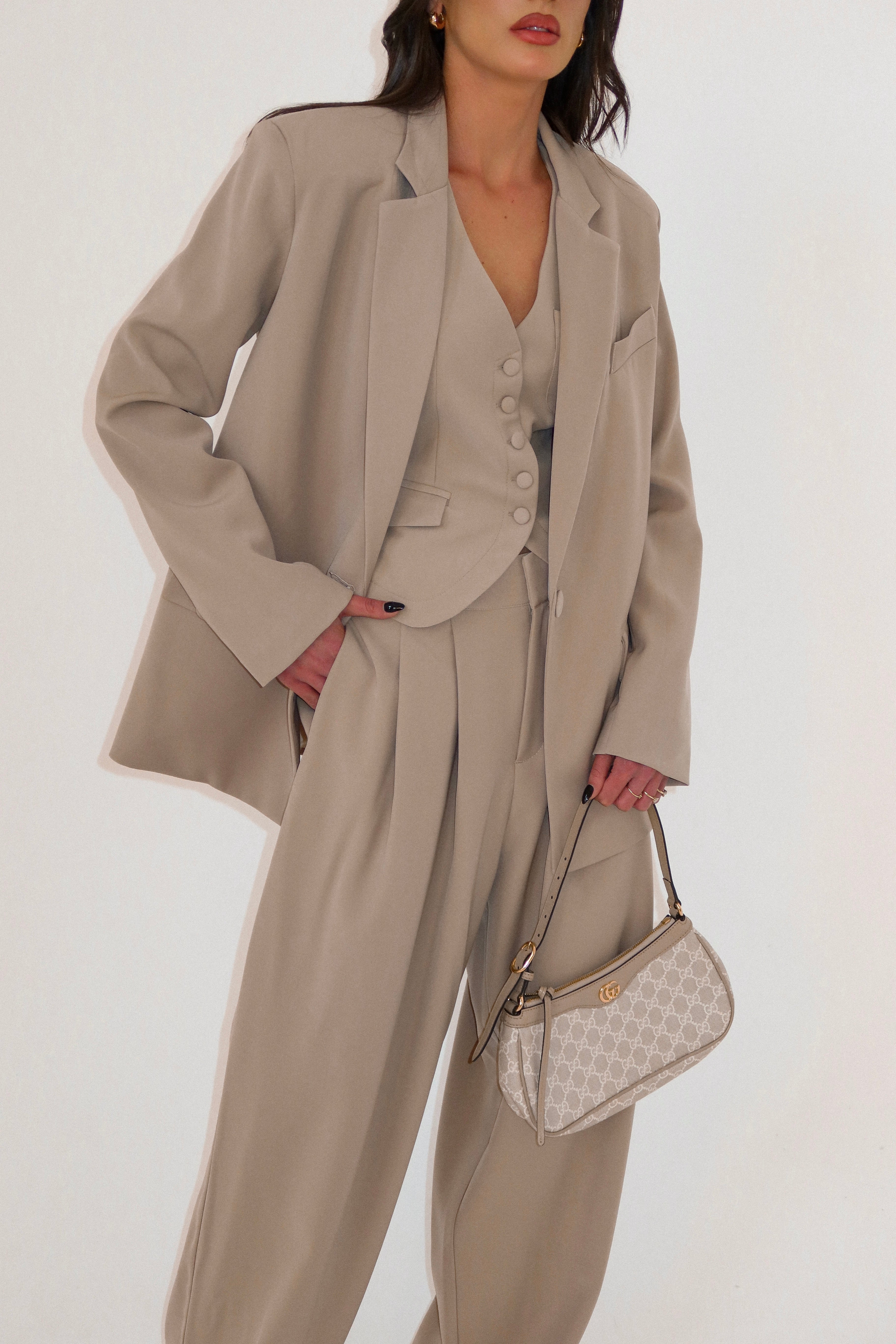 ג'קט שאיילה-בז