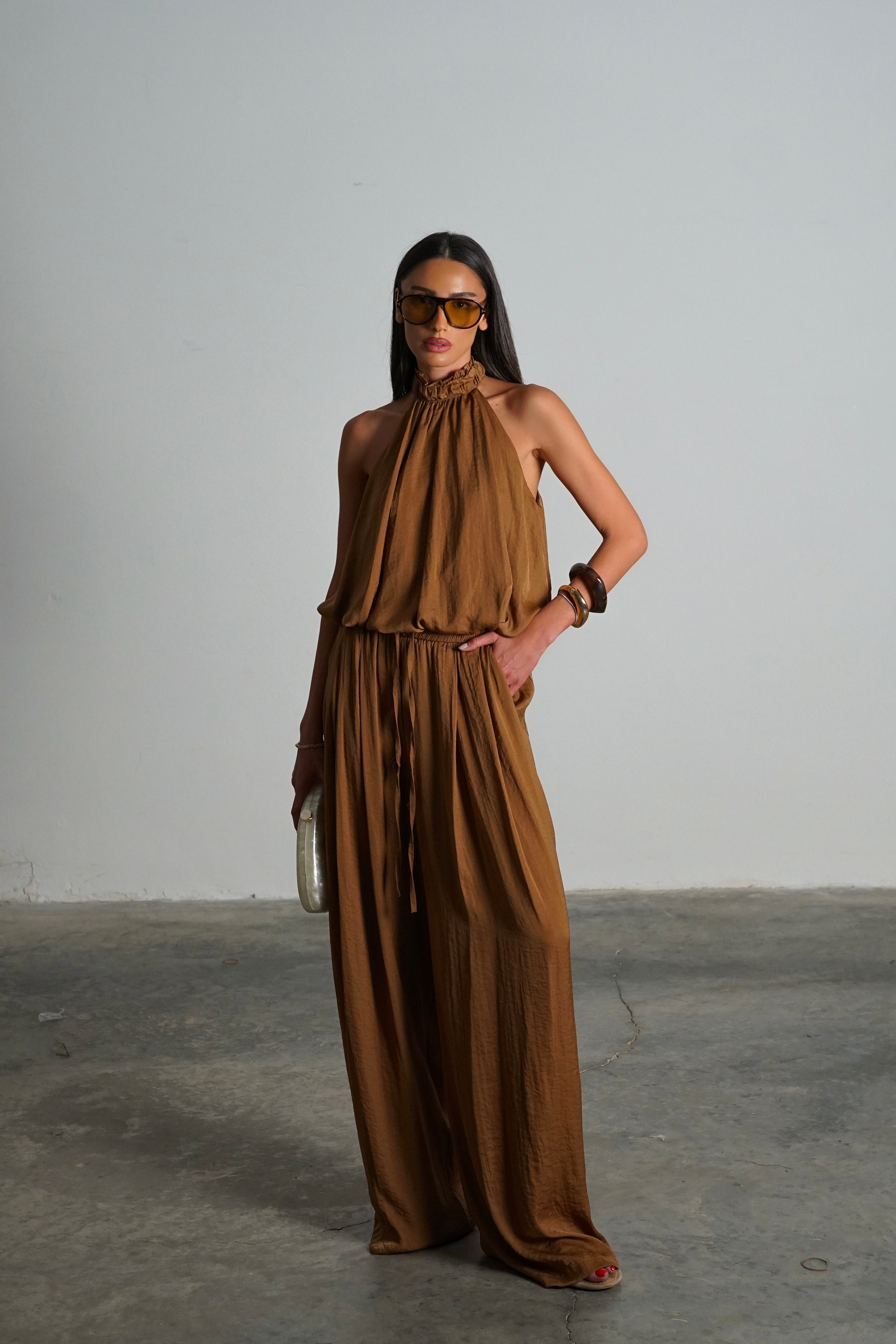 חליפת קטסי-חום