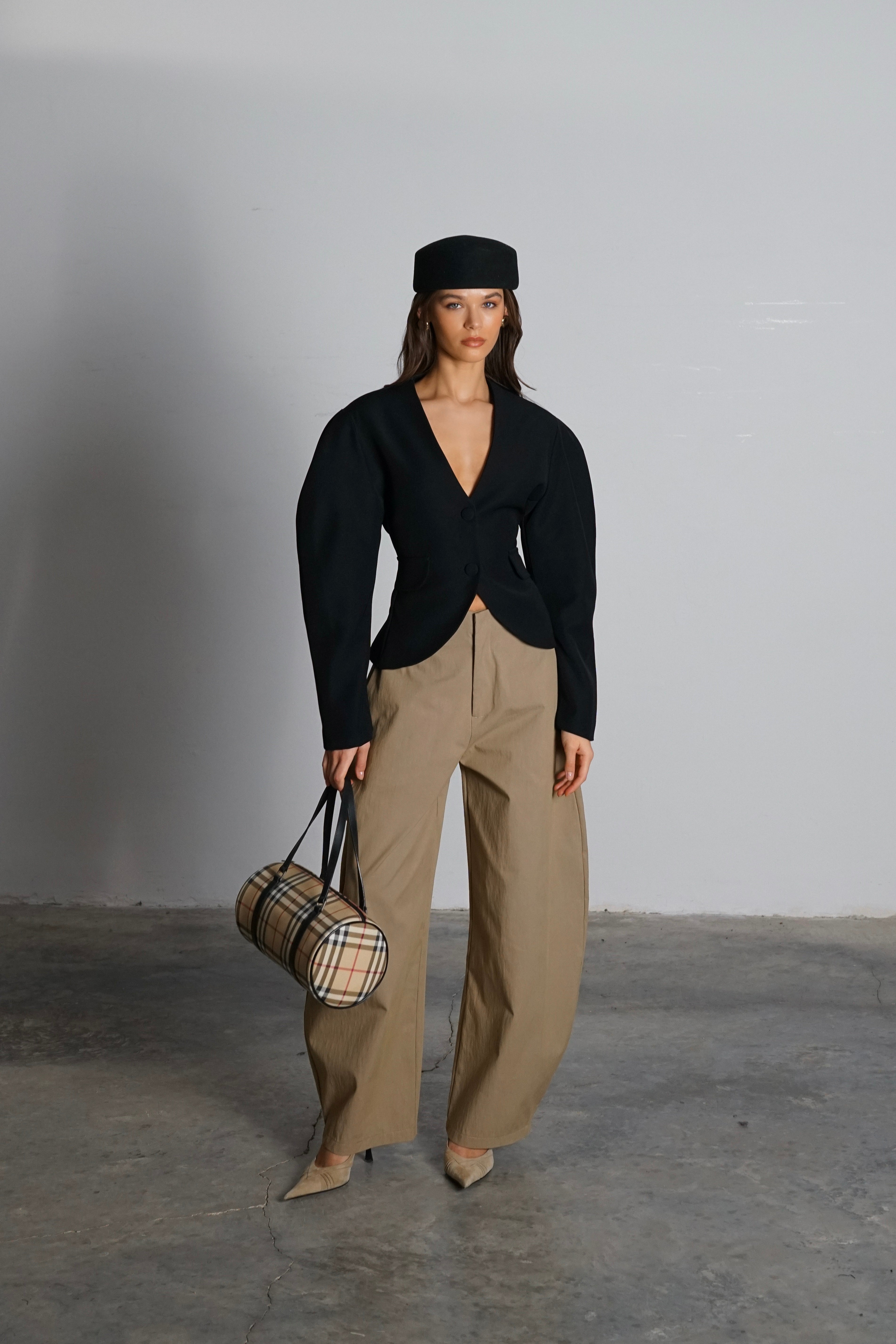 ג'קט אמיליה-שחור