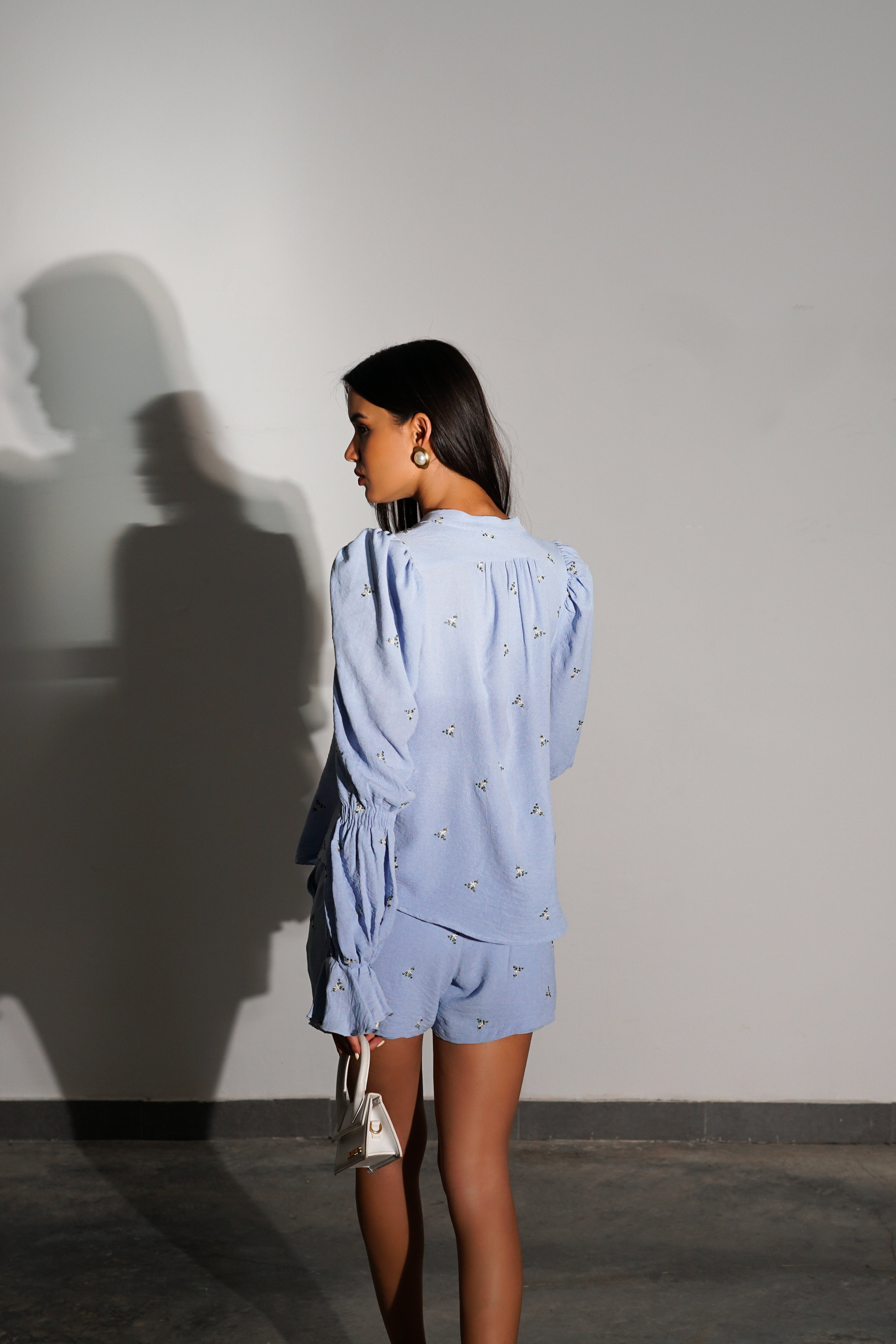 חליפת אניקסה-תכלת