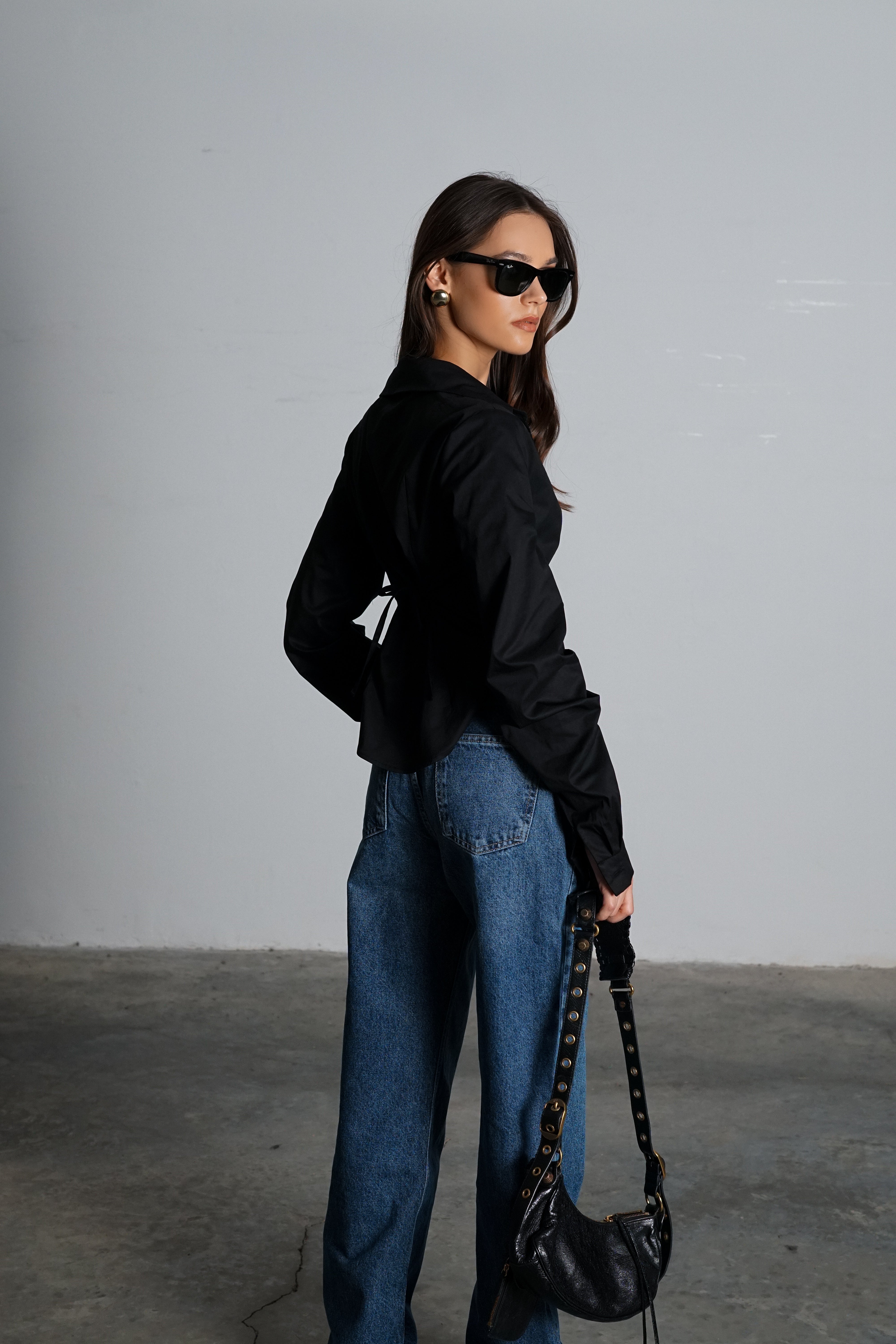 חולצת סאנסה-שחור