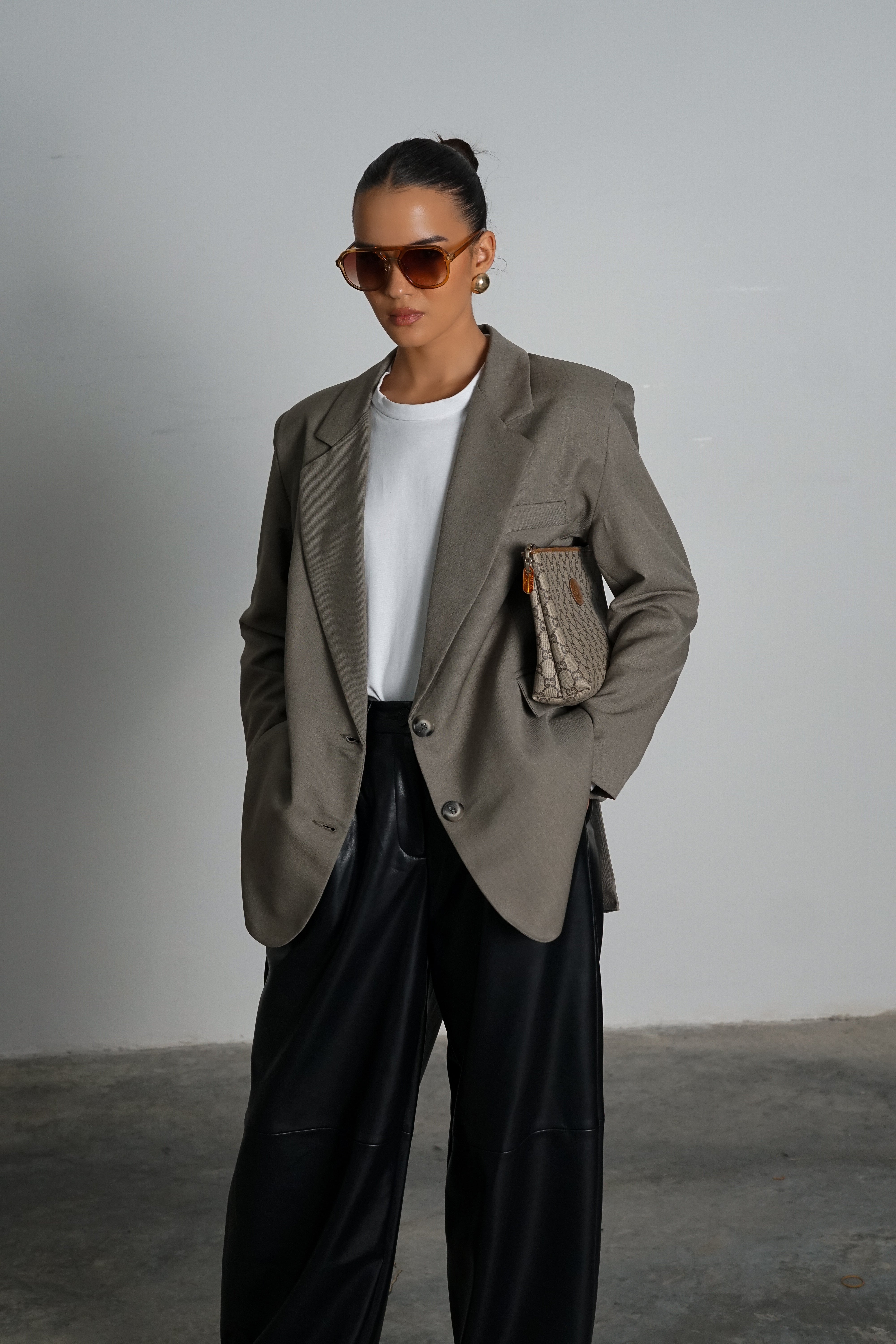 ג׳קט מילה-חאקי