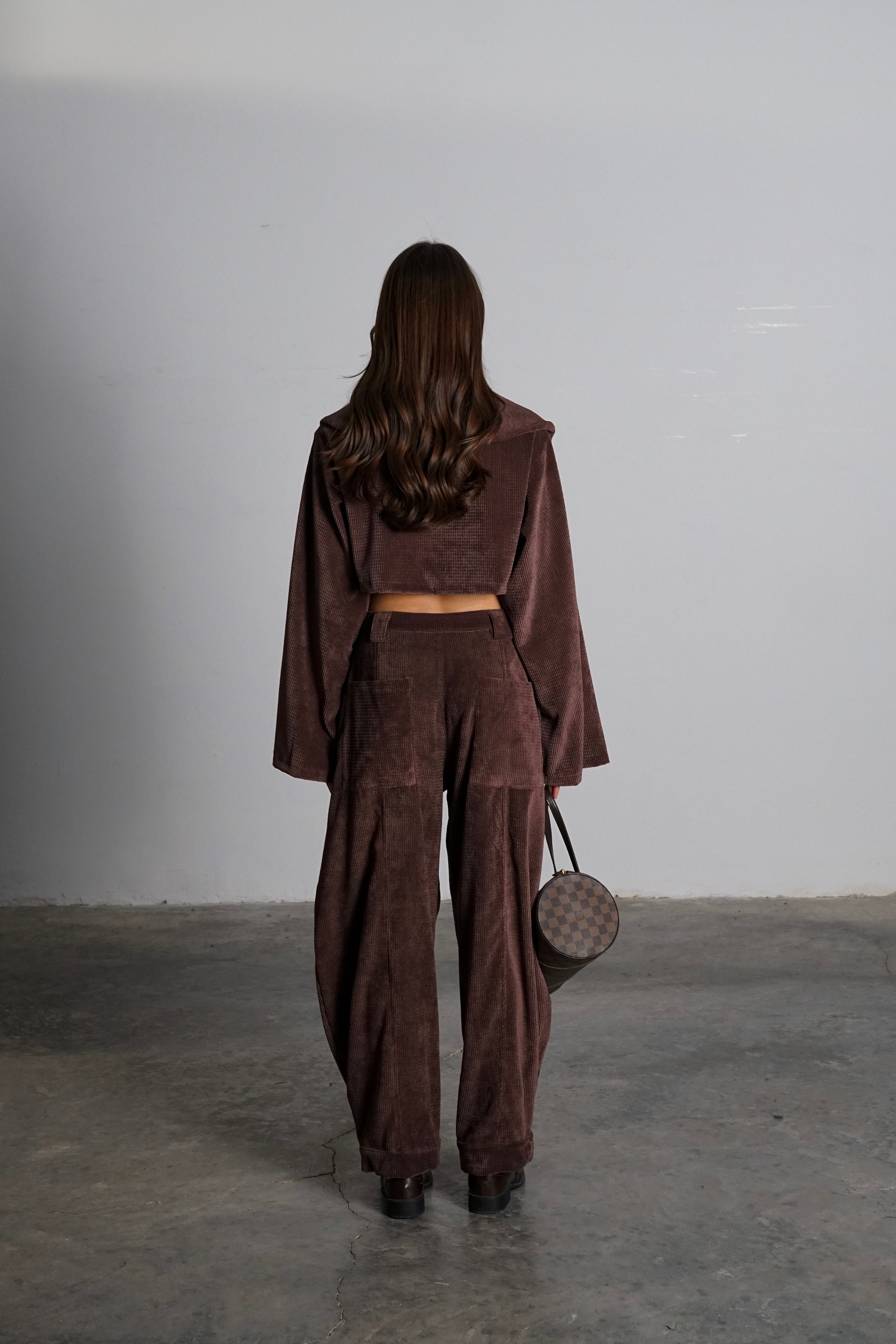 חליפת דראמר-חום