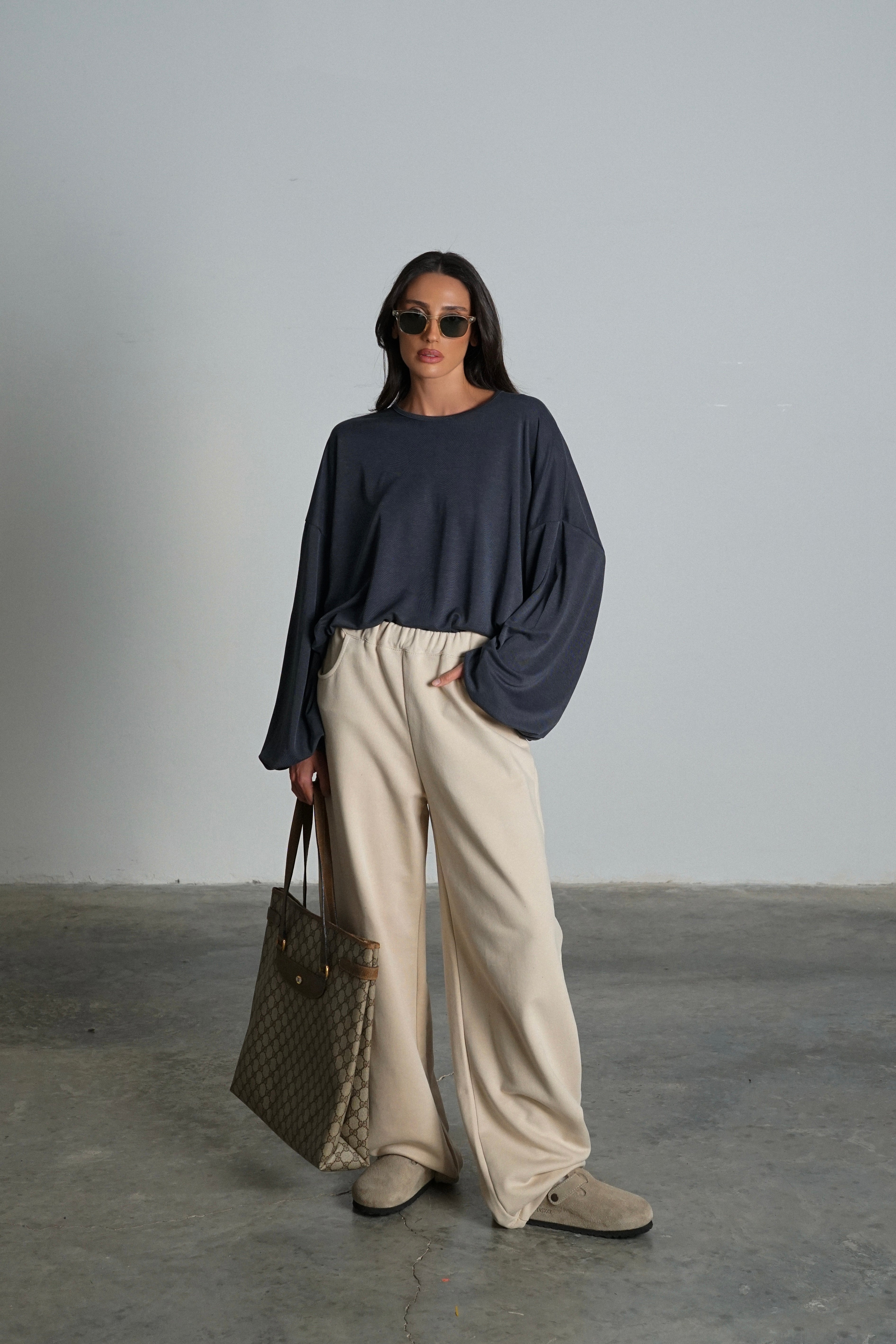 חולצת מייבי-אפור פלדה