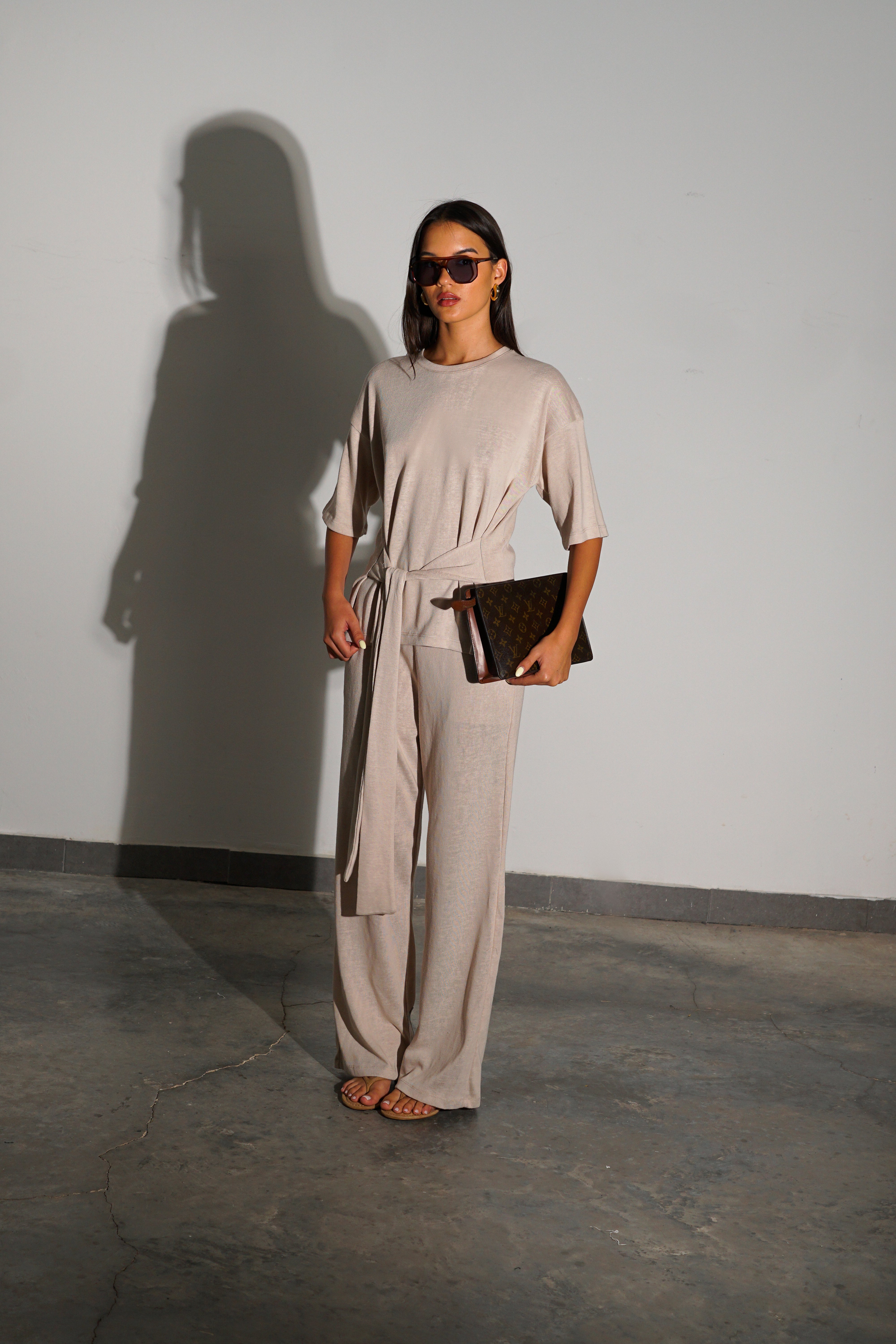 חליפת קלרה-אבן