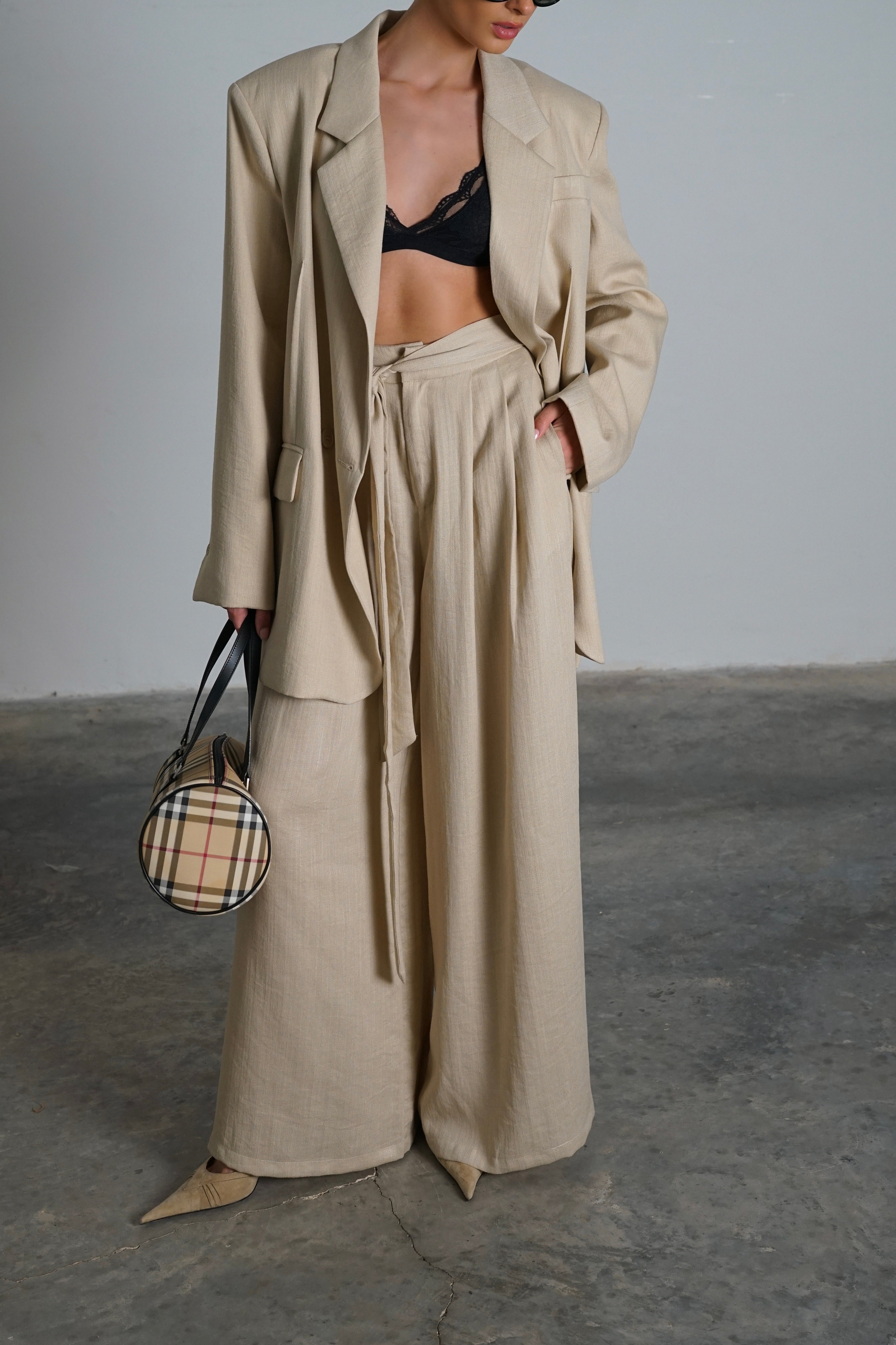 חליפת דואמו-אבן