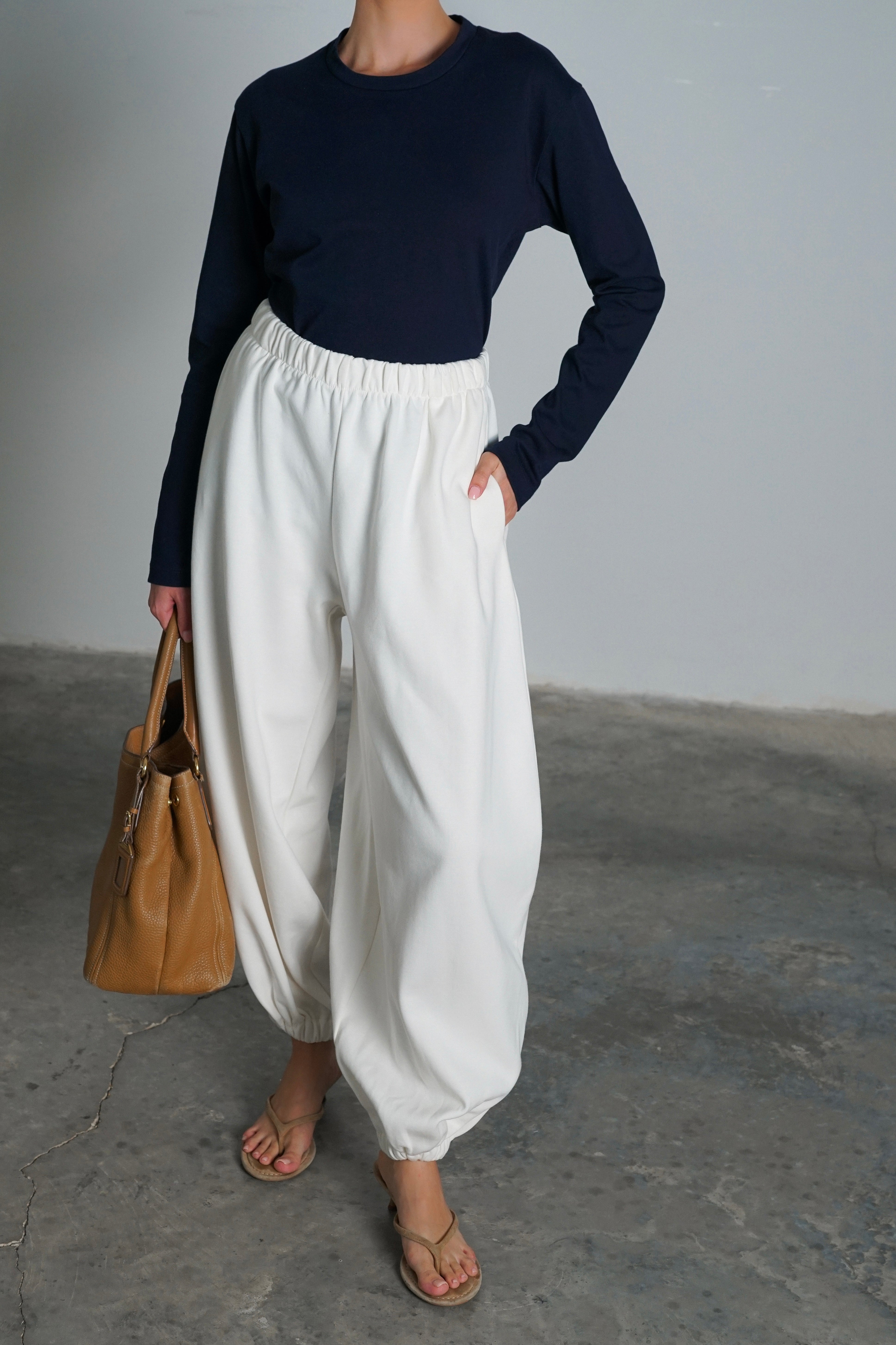 חולצת בייסיקלי-כחול