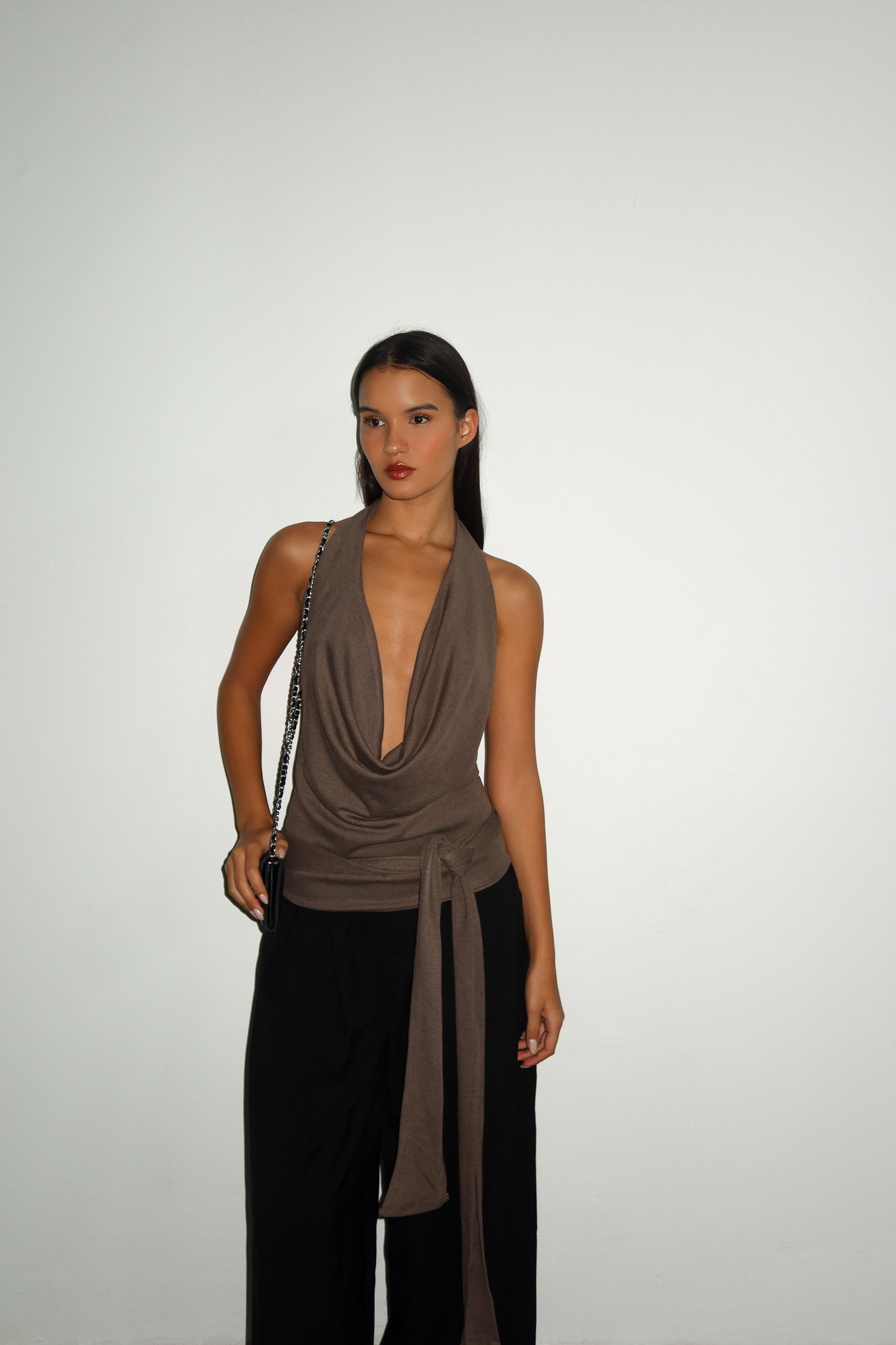 טופ סול-חאקי