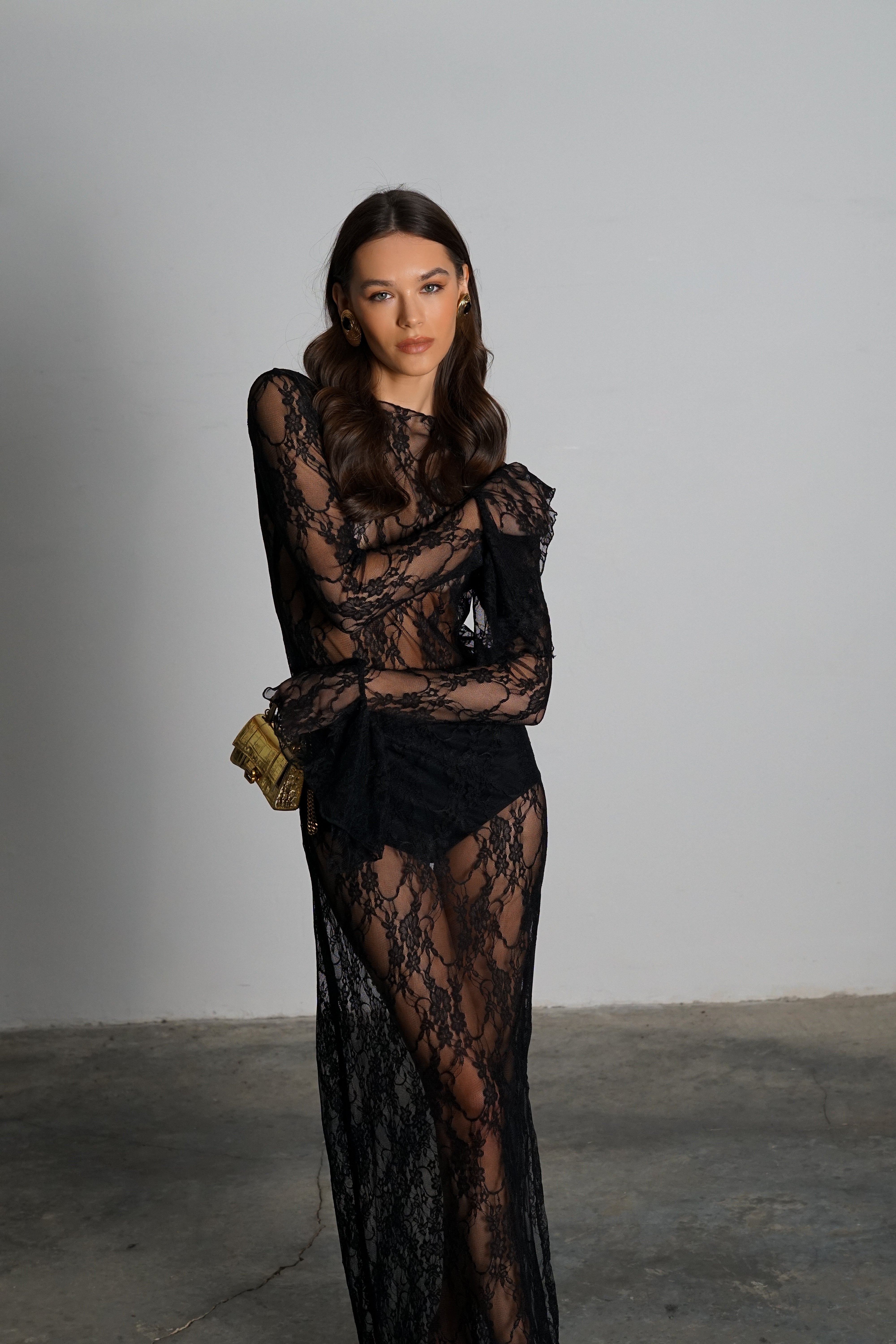 שמלת פיליפין-שחור