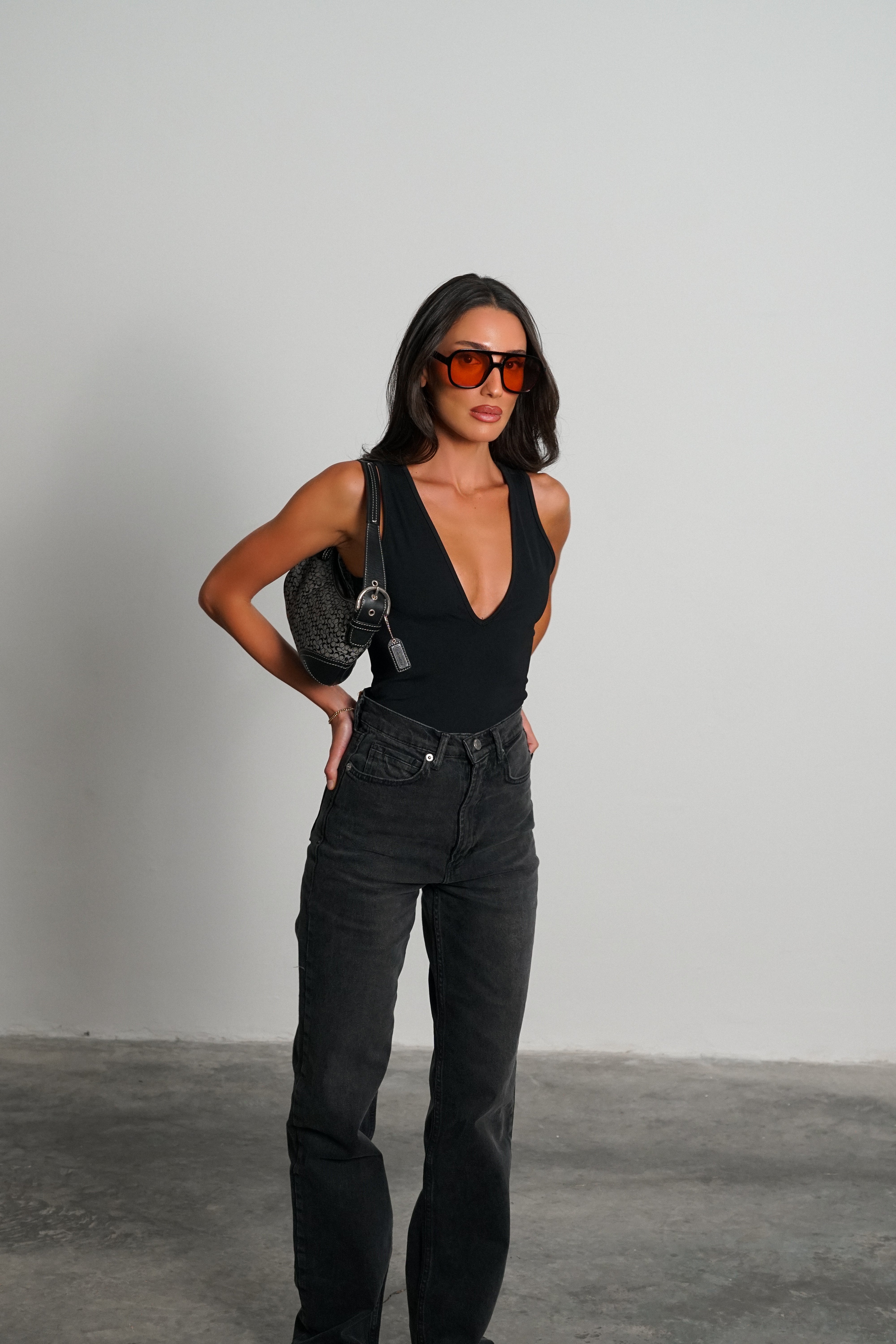 בגד גוף פולי-שחור