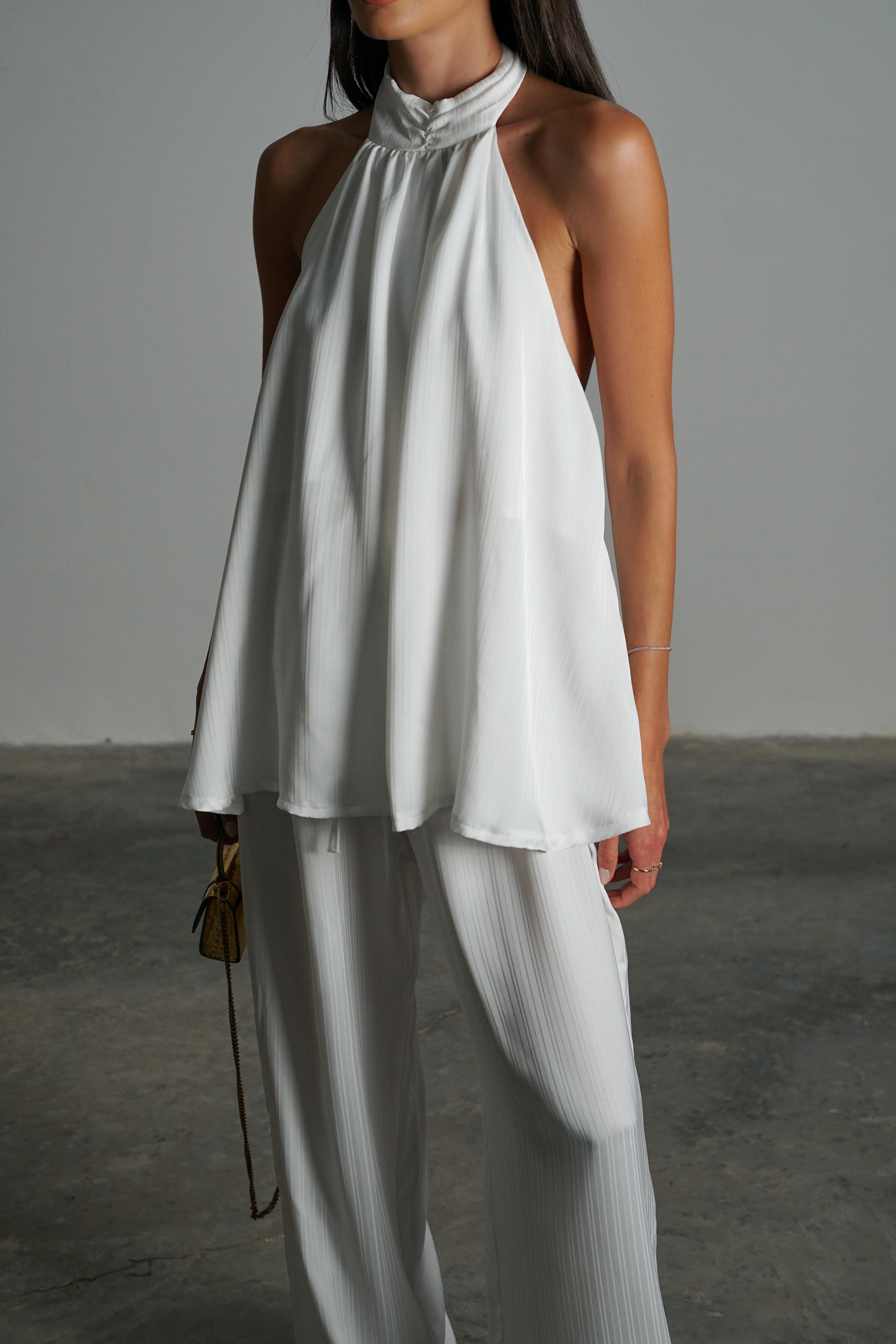 חליפת מקיאטו-לבן