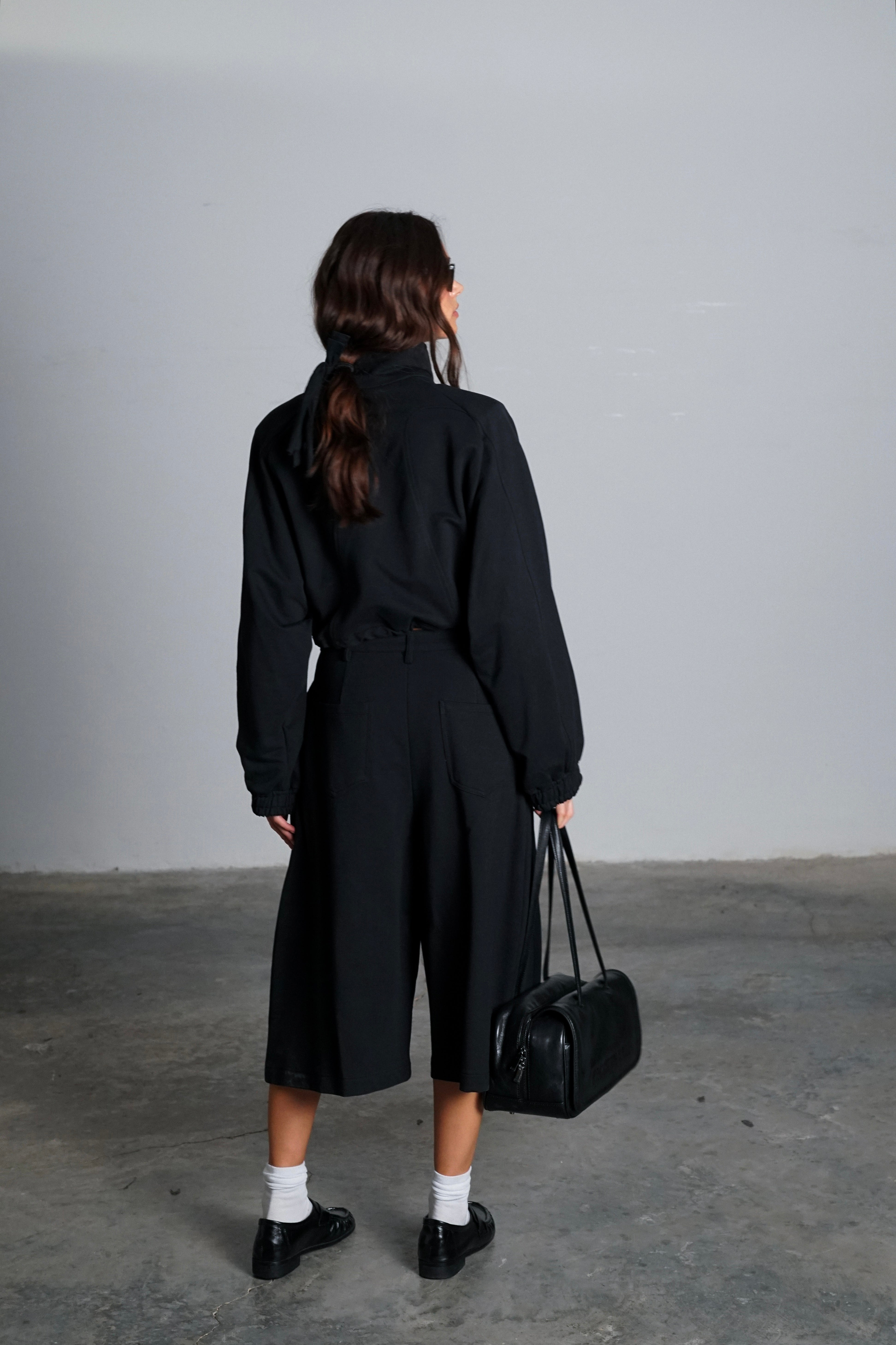 חליפת אדאמס-שחור