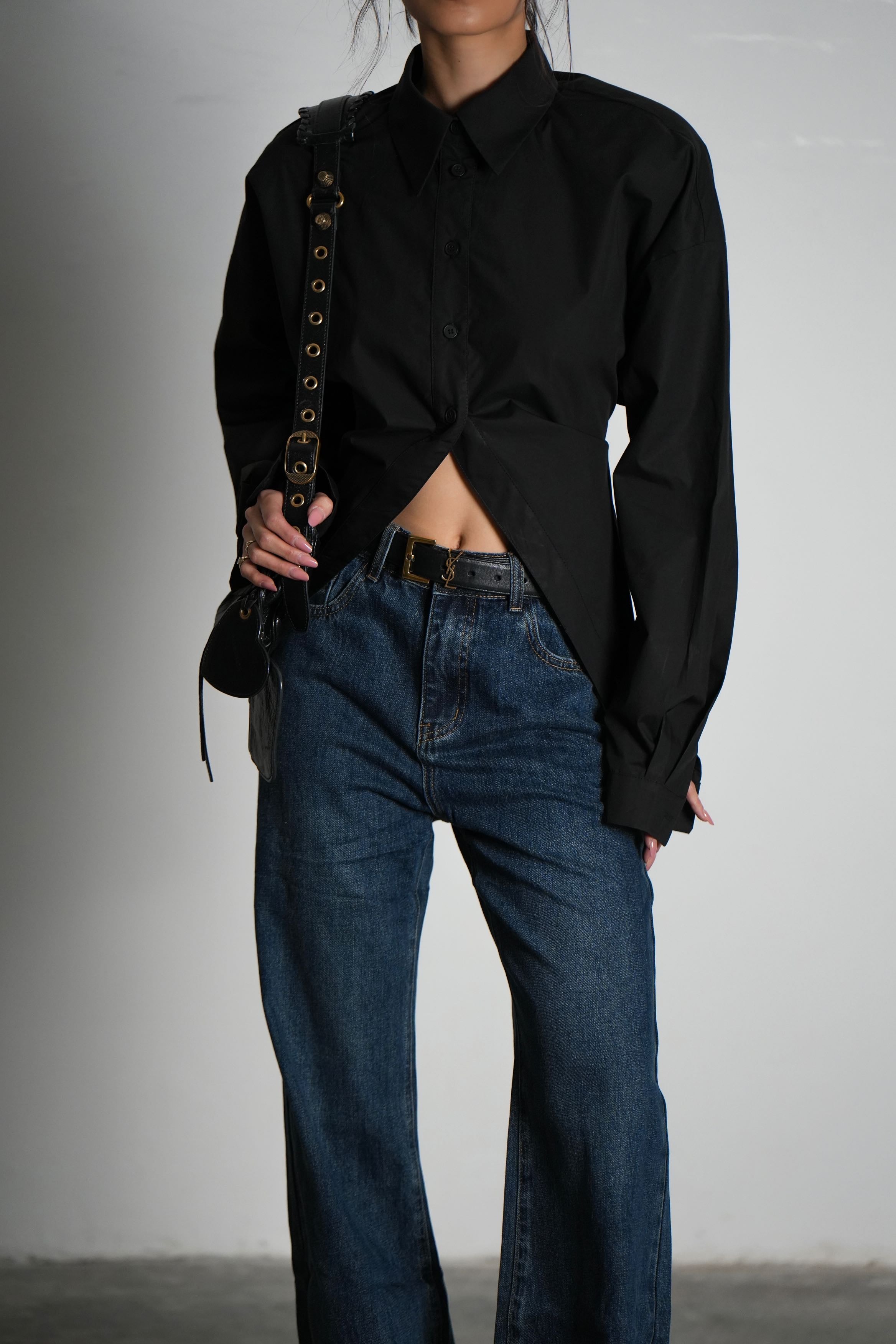 חולצת פיארה-שחור