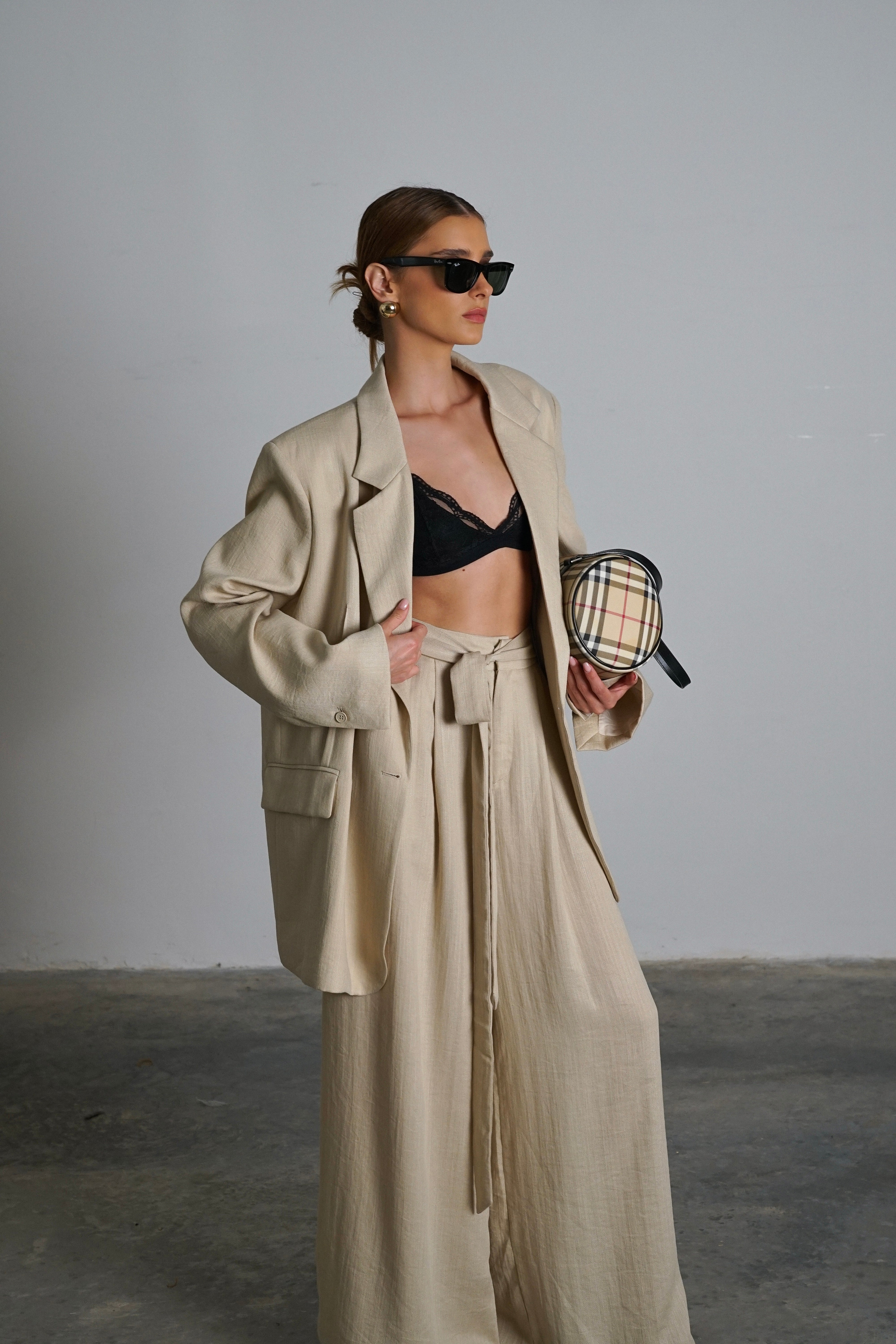 חליפת דואמו-אבן