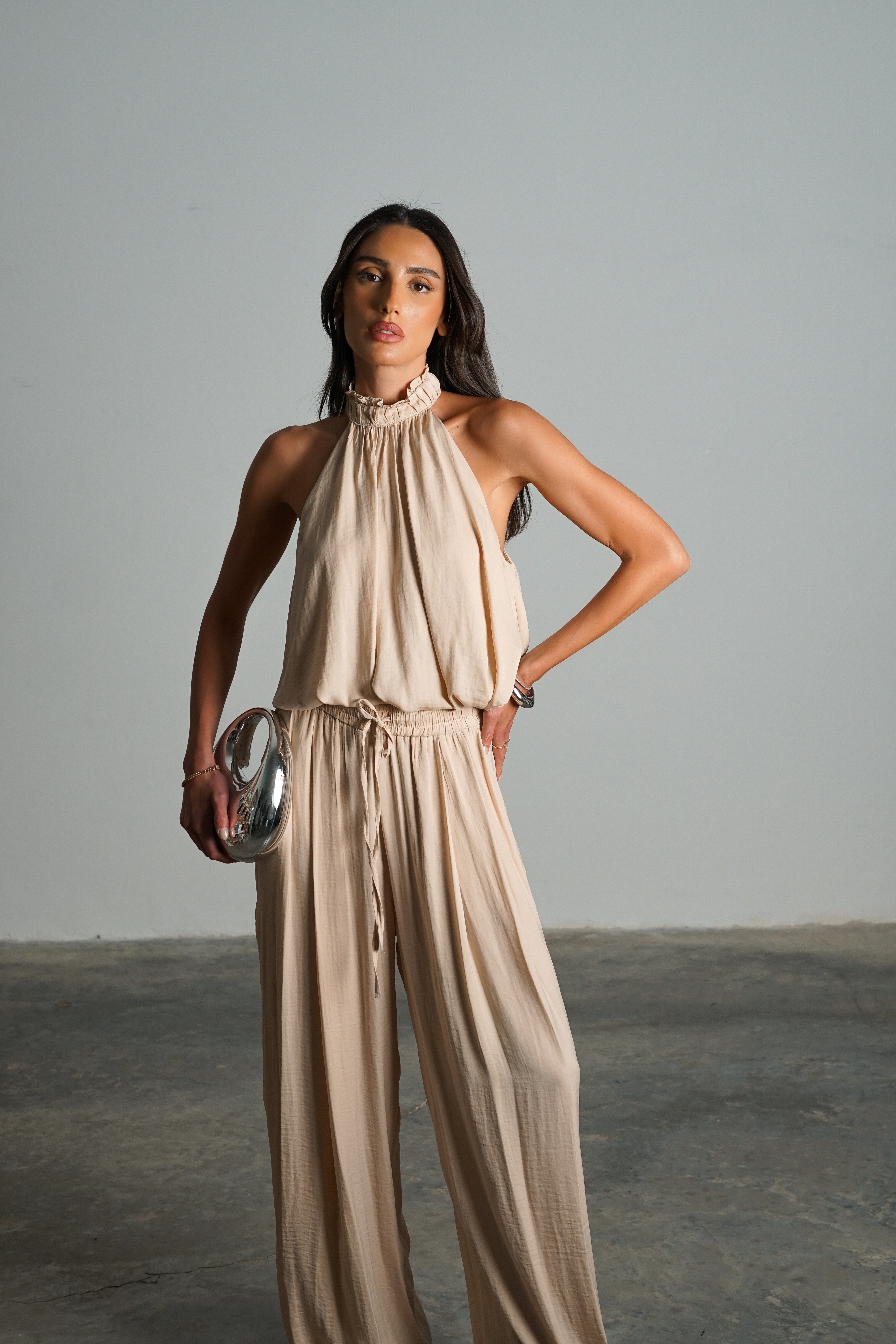 'חליפת קטסי-בז