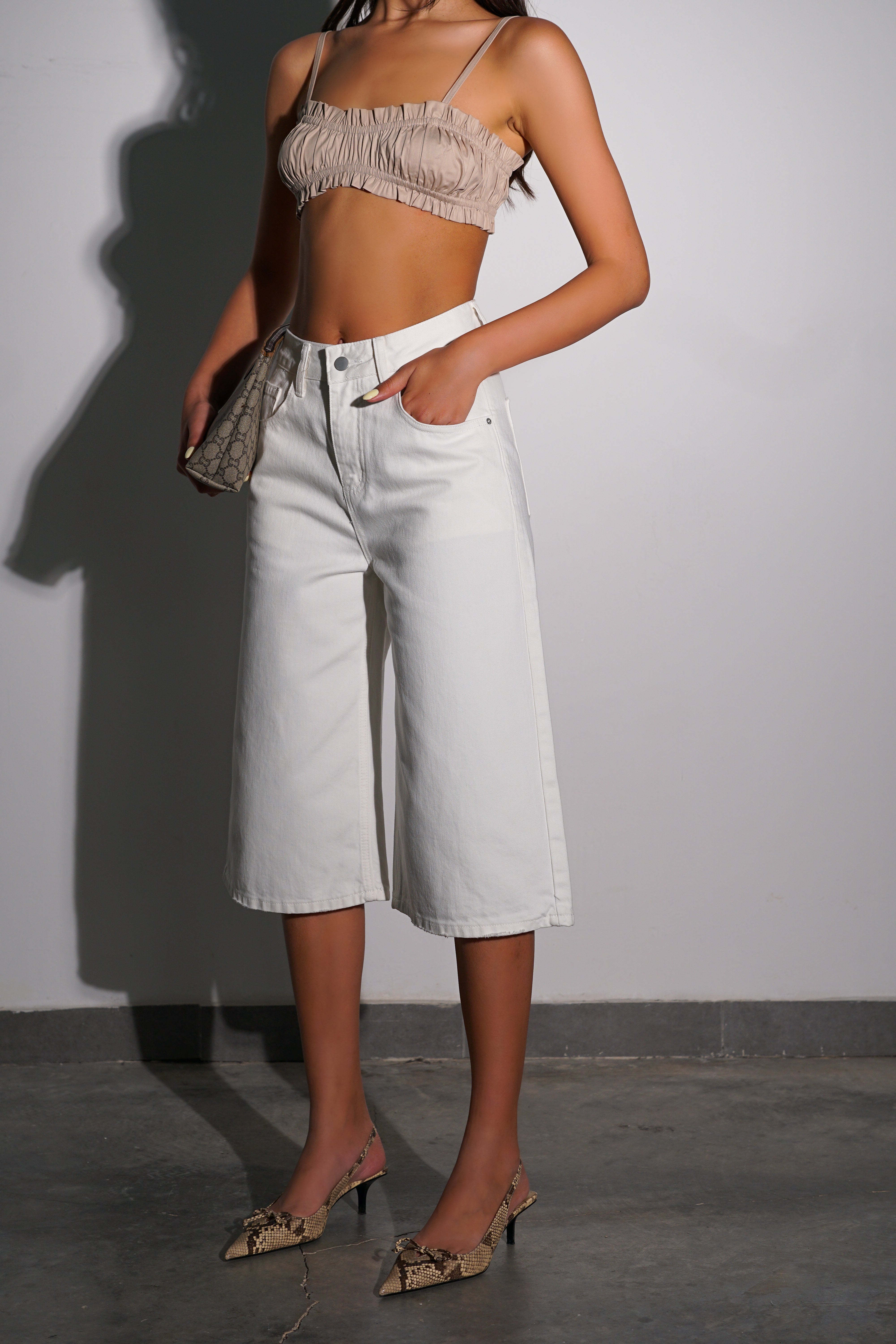 מכנסי ברמודה קורקובה