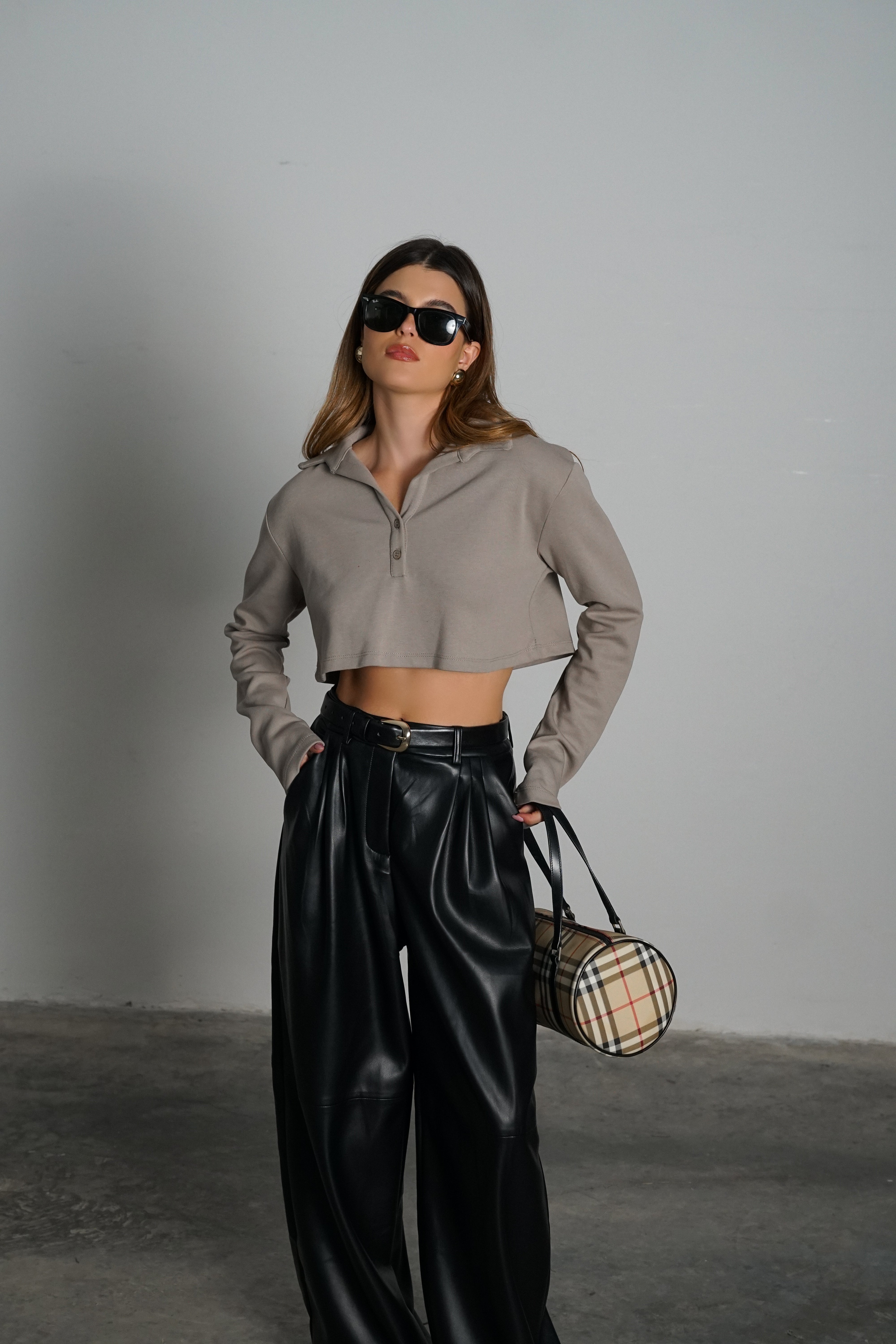 חולצת לוני-אפור