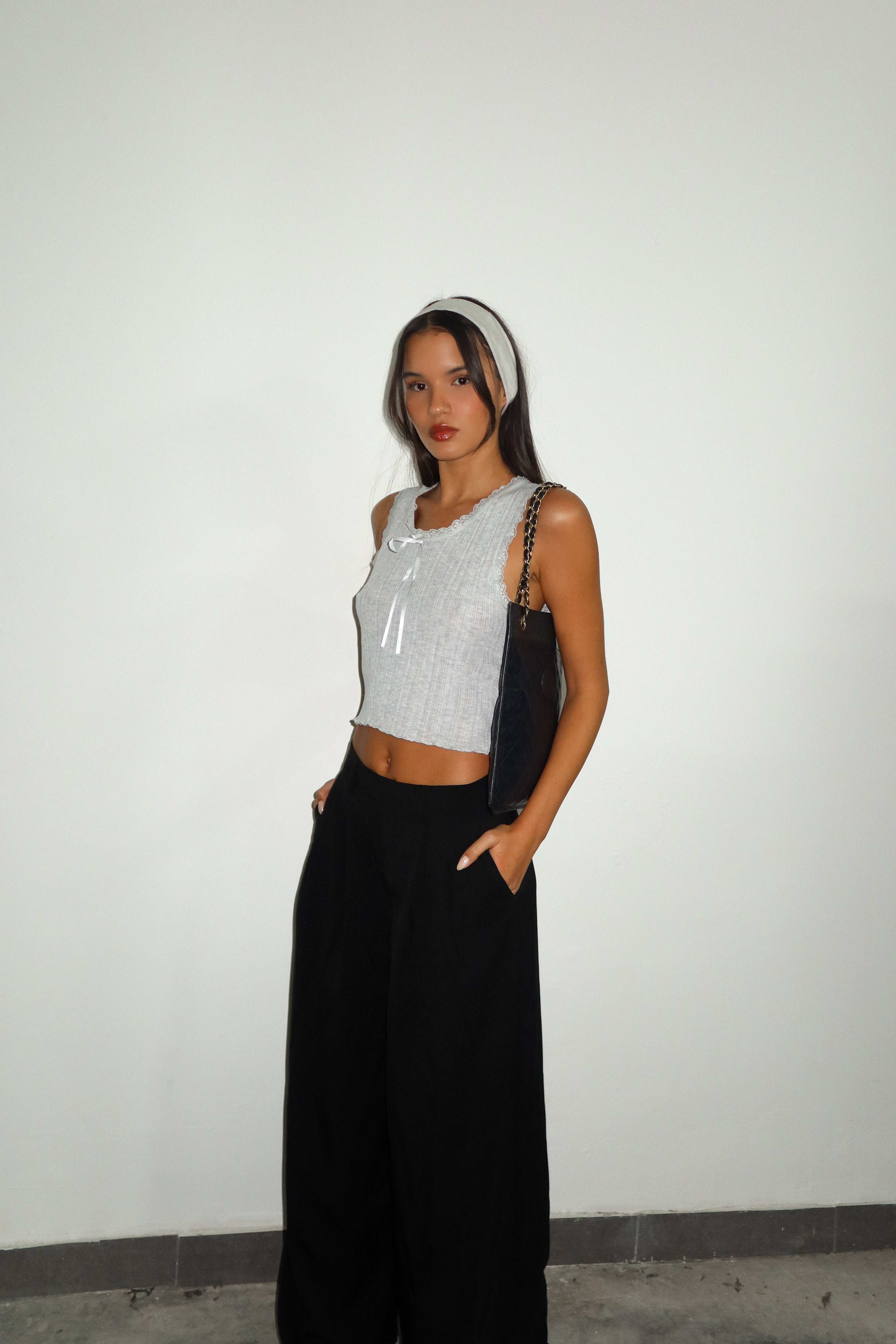 גופיית רומינה-אפור