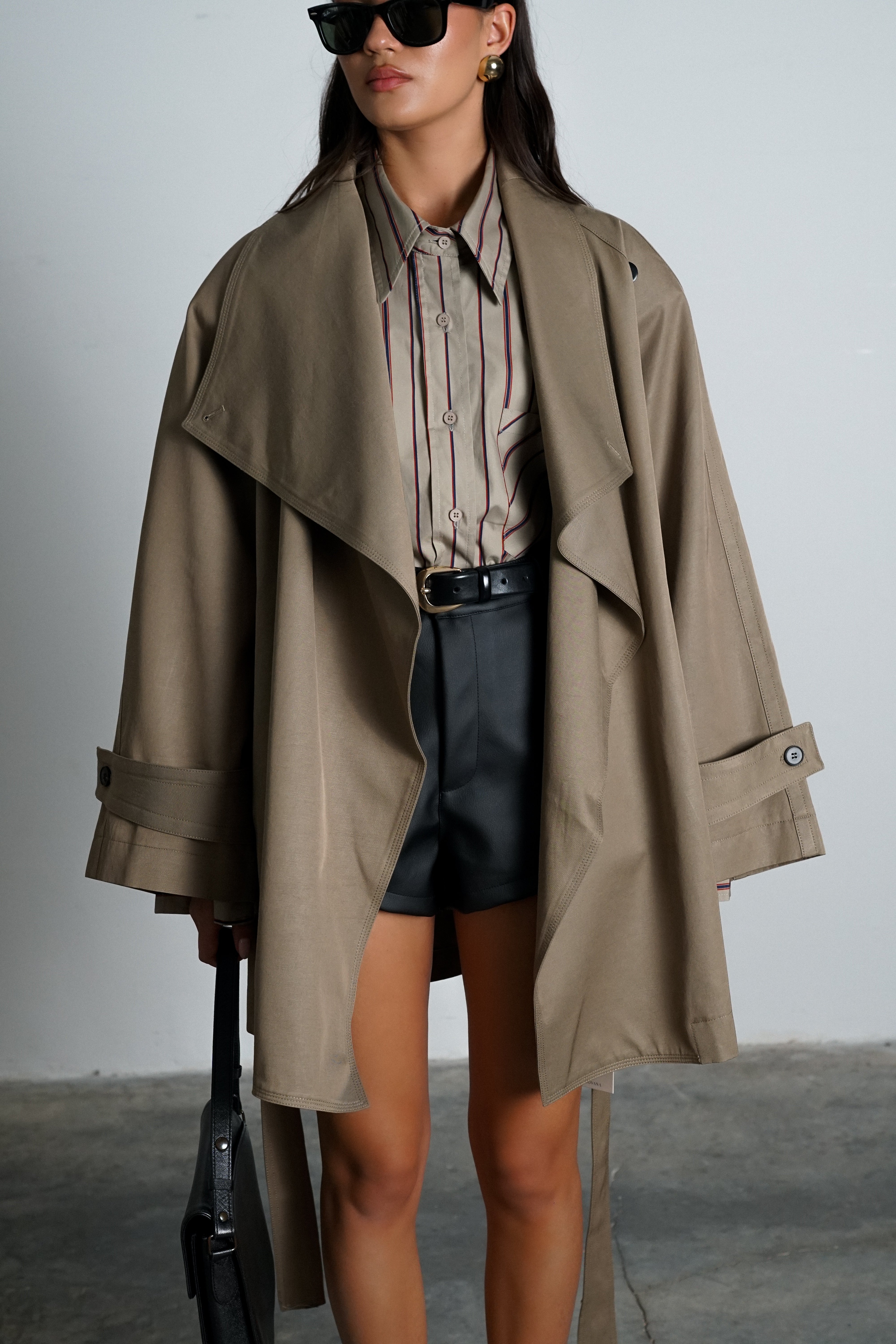 מעיל טרנץ' דאלס