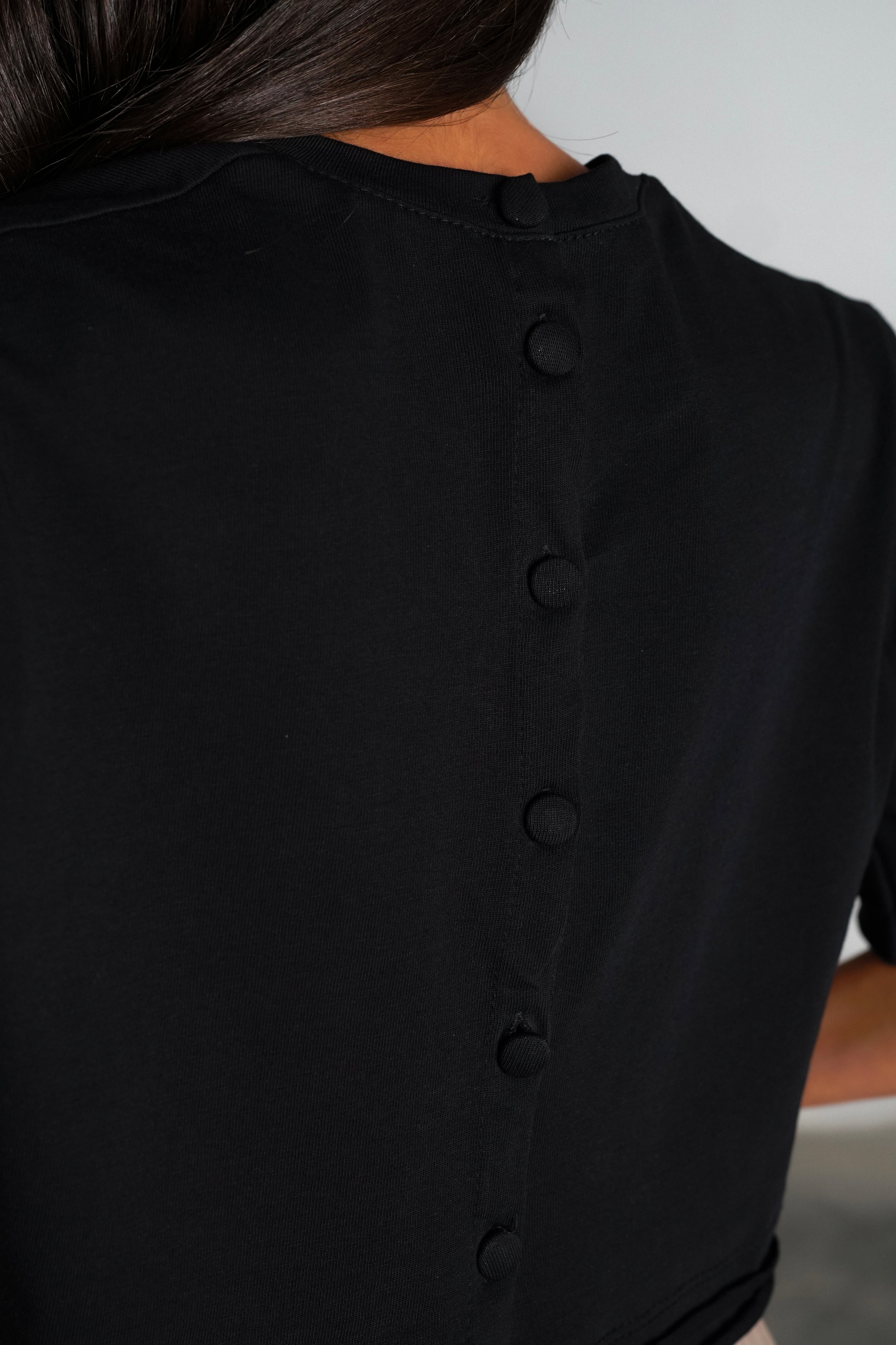 חולצת בייס 109-שחור