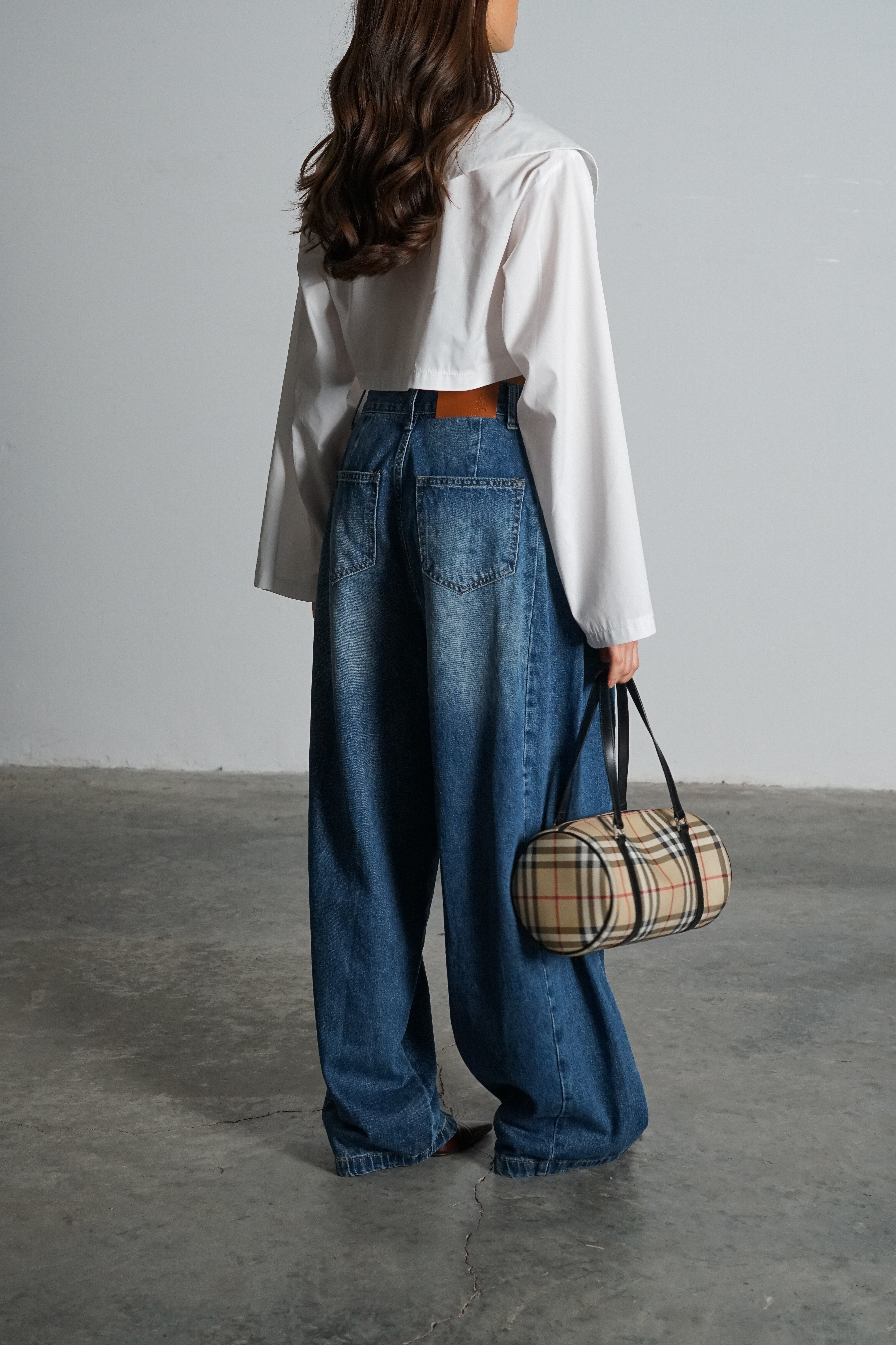 חולצת קרמברי-לבן