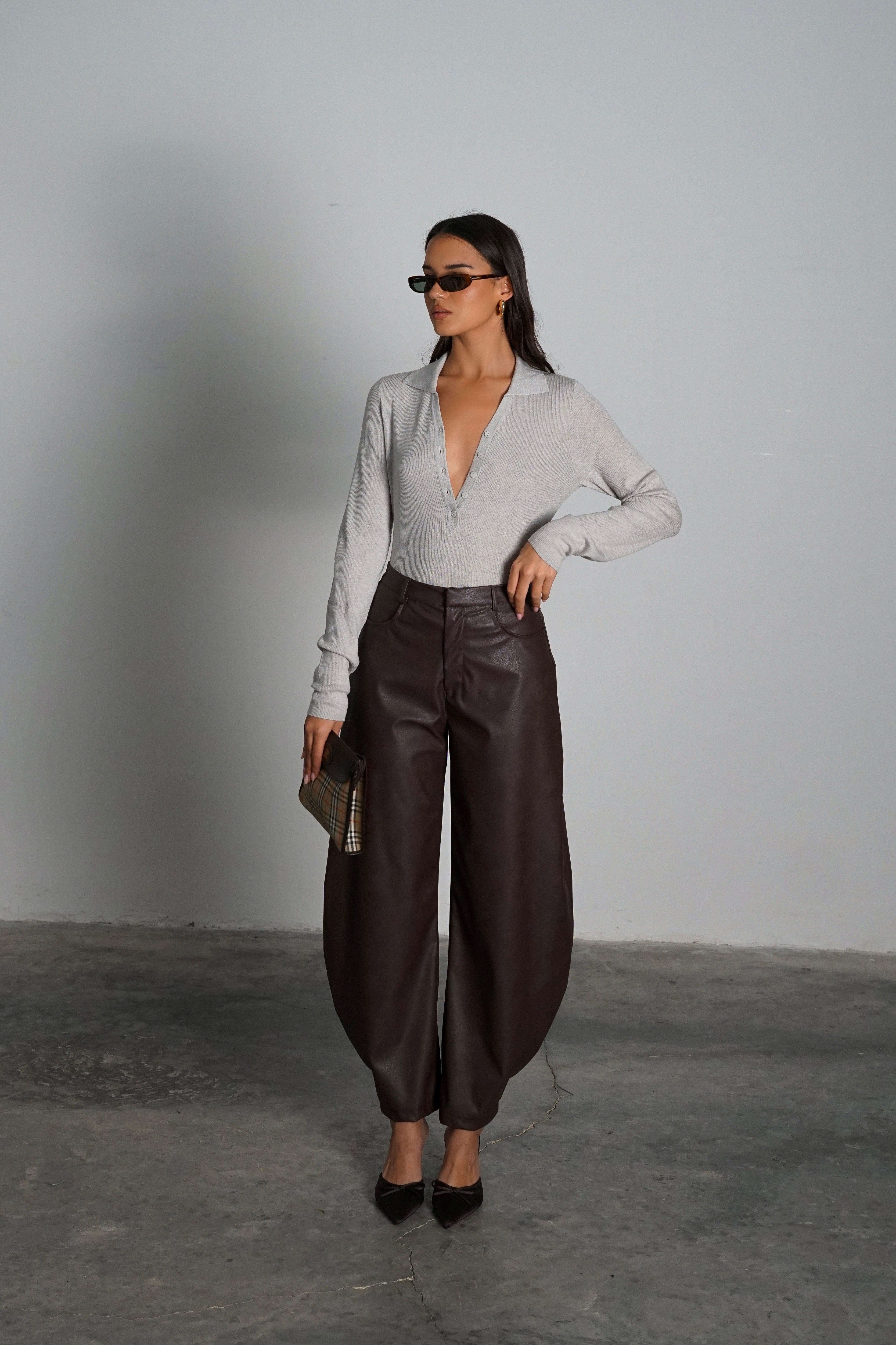 מכנסי קיסו-חום