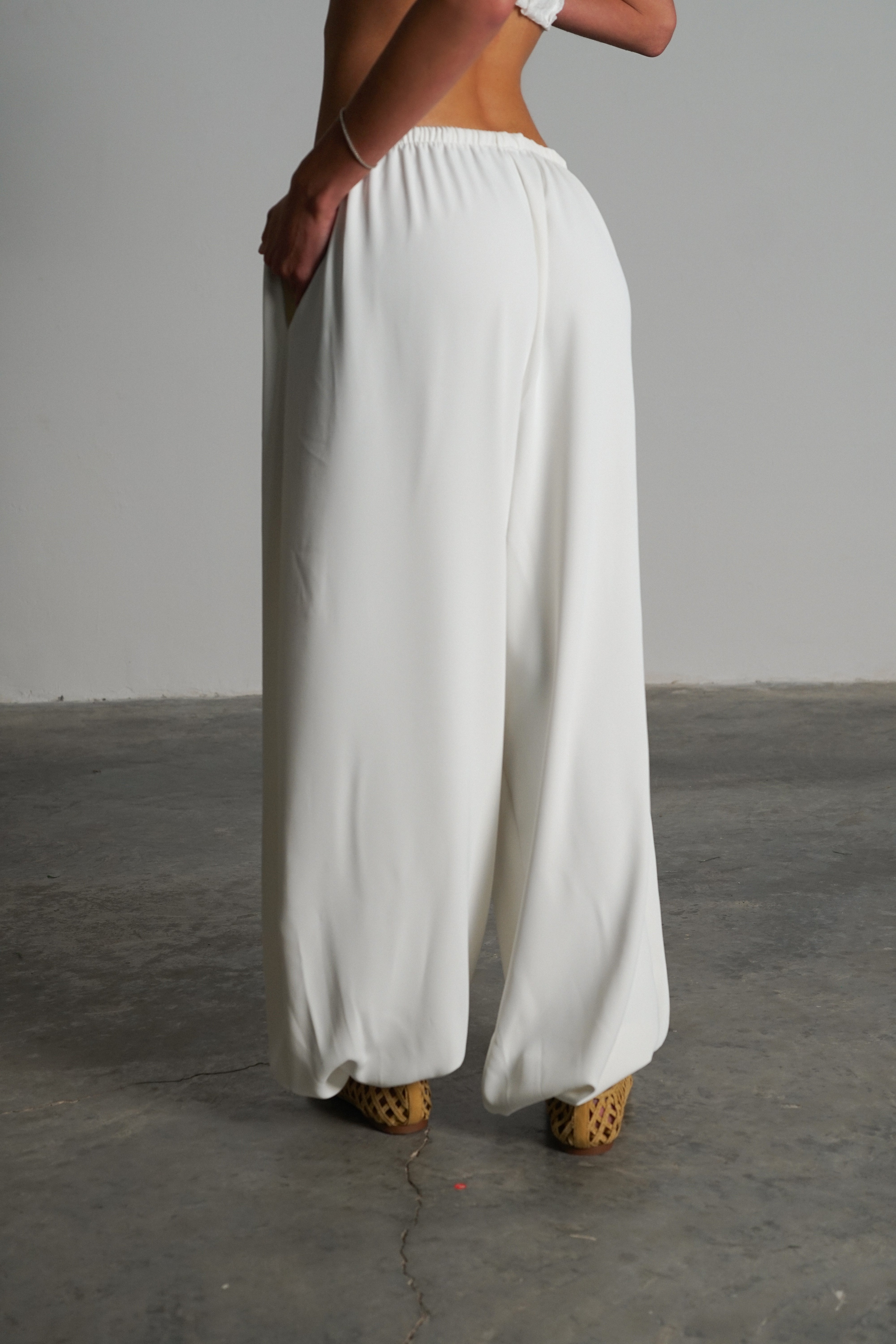 מכנסי קמיקי-לבן