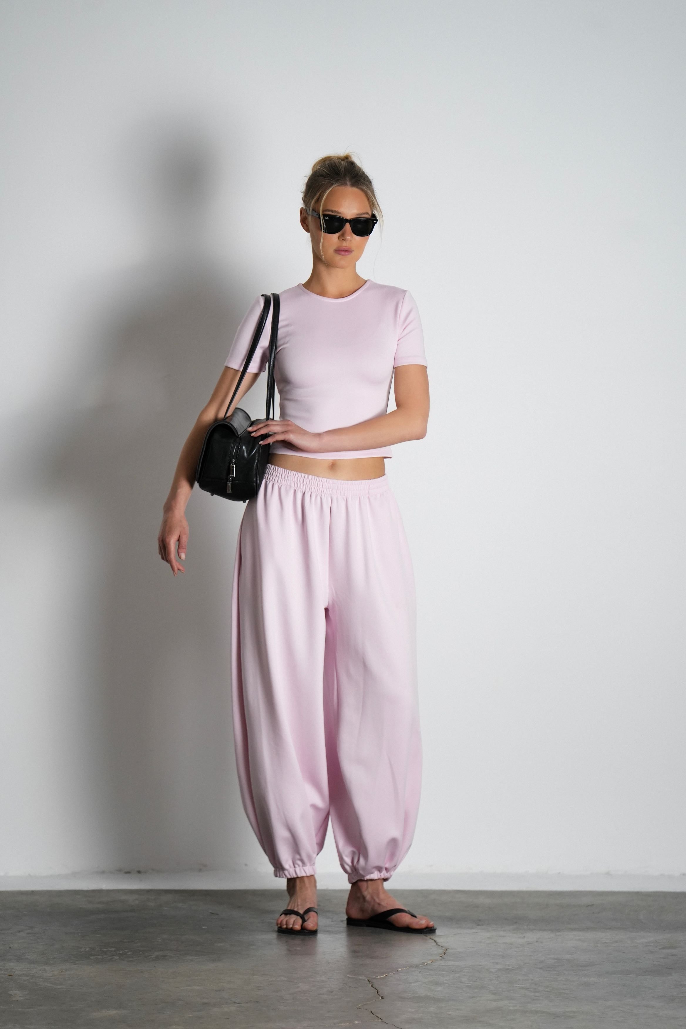 חליפת סופט-ורוד בייבי