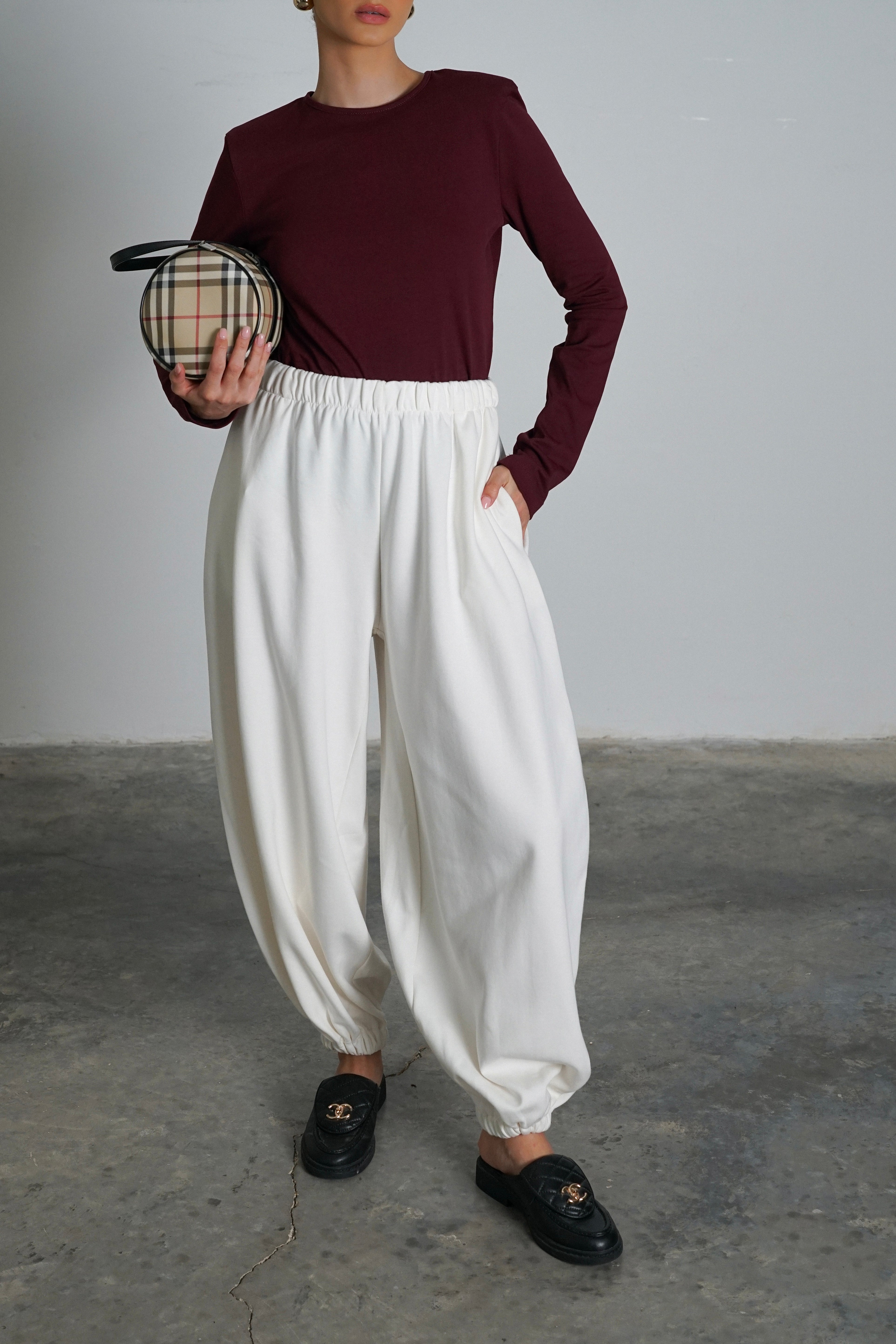 מכנסי טייגי-לבן