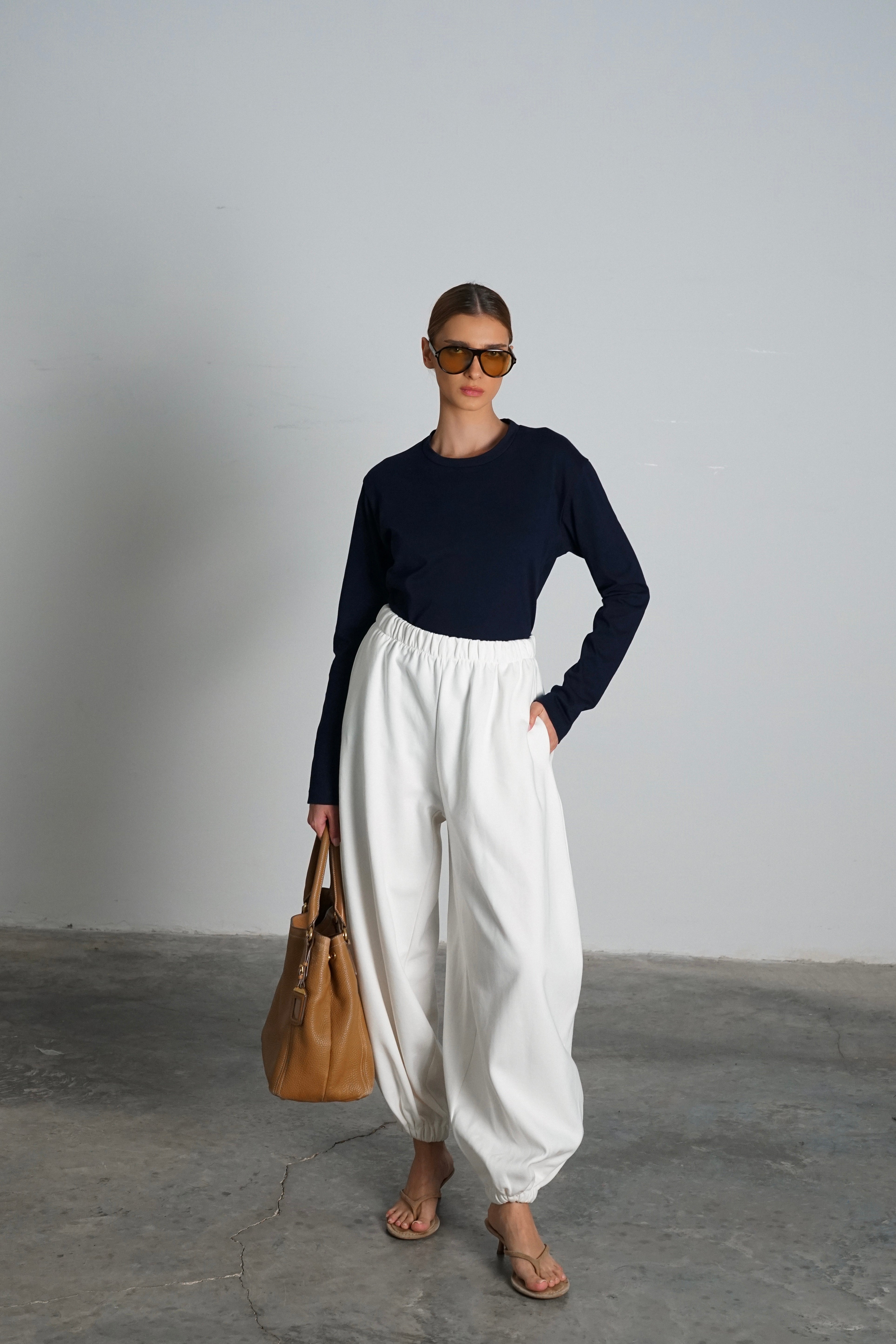 חולצת בייסיקלי-כחול