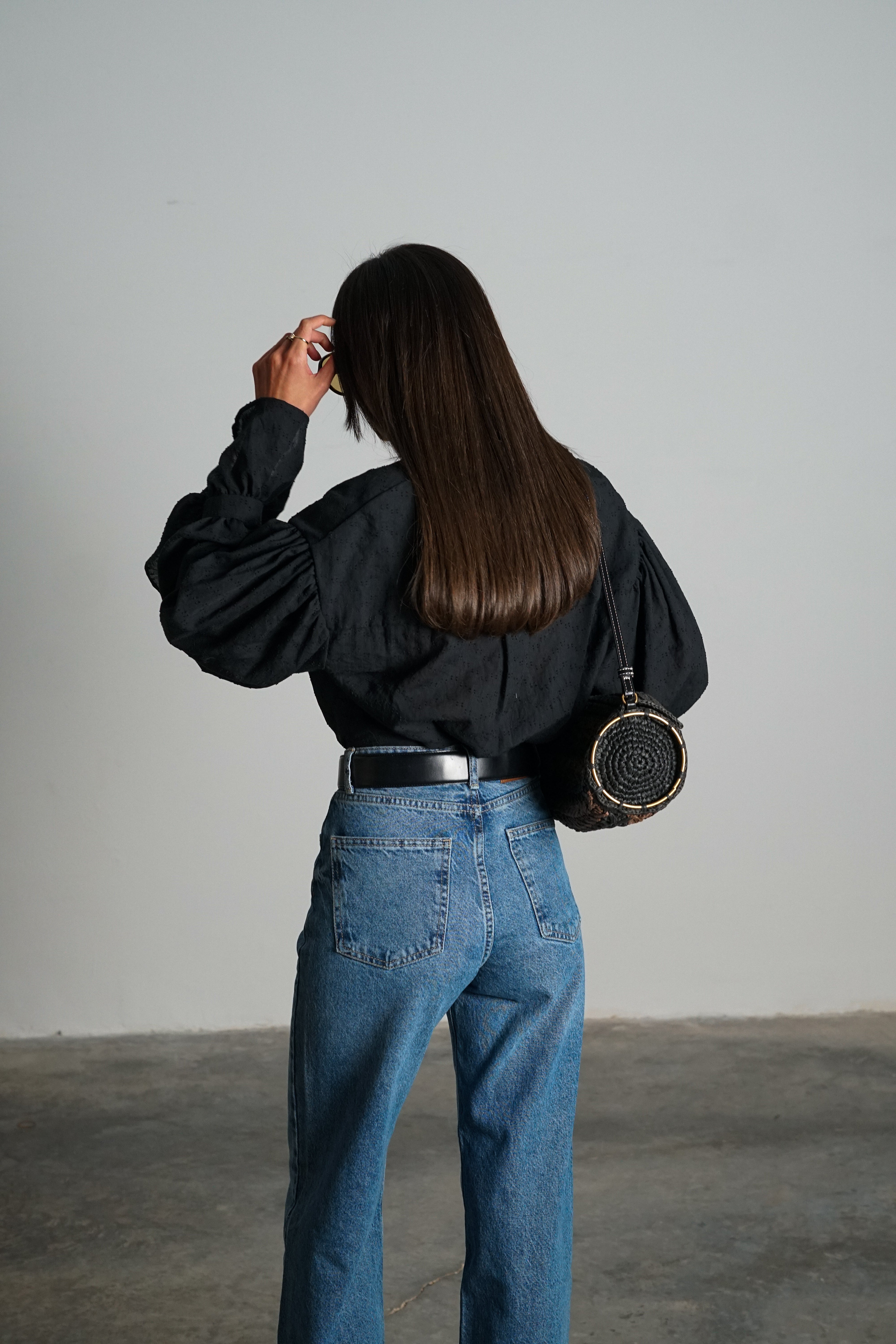 חולצת דונטלה-שחור