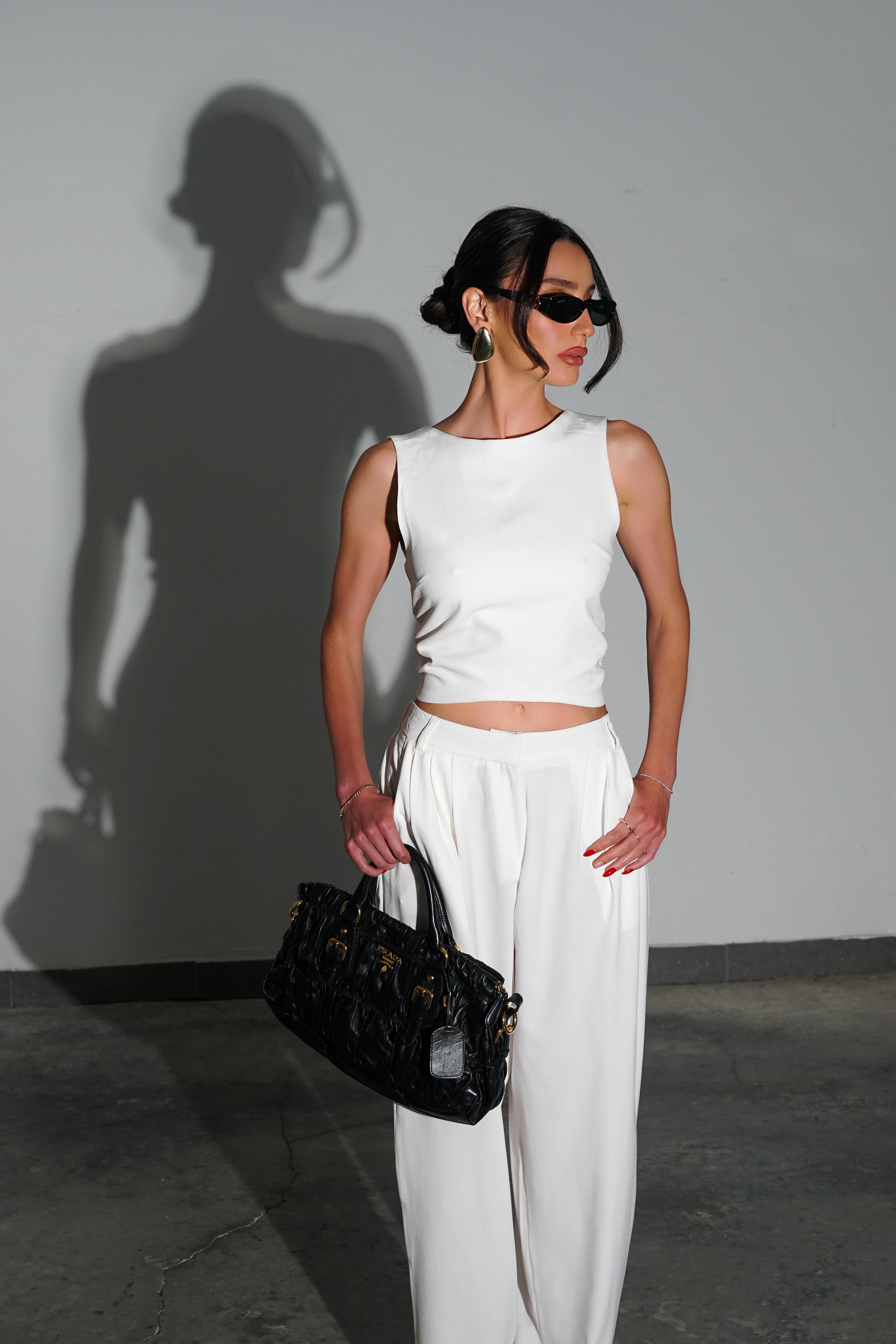 חליפת רולטה-לבן