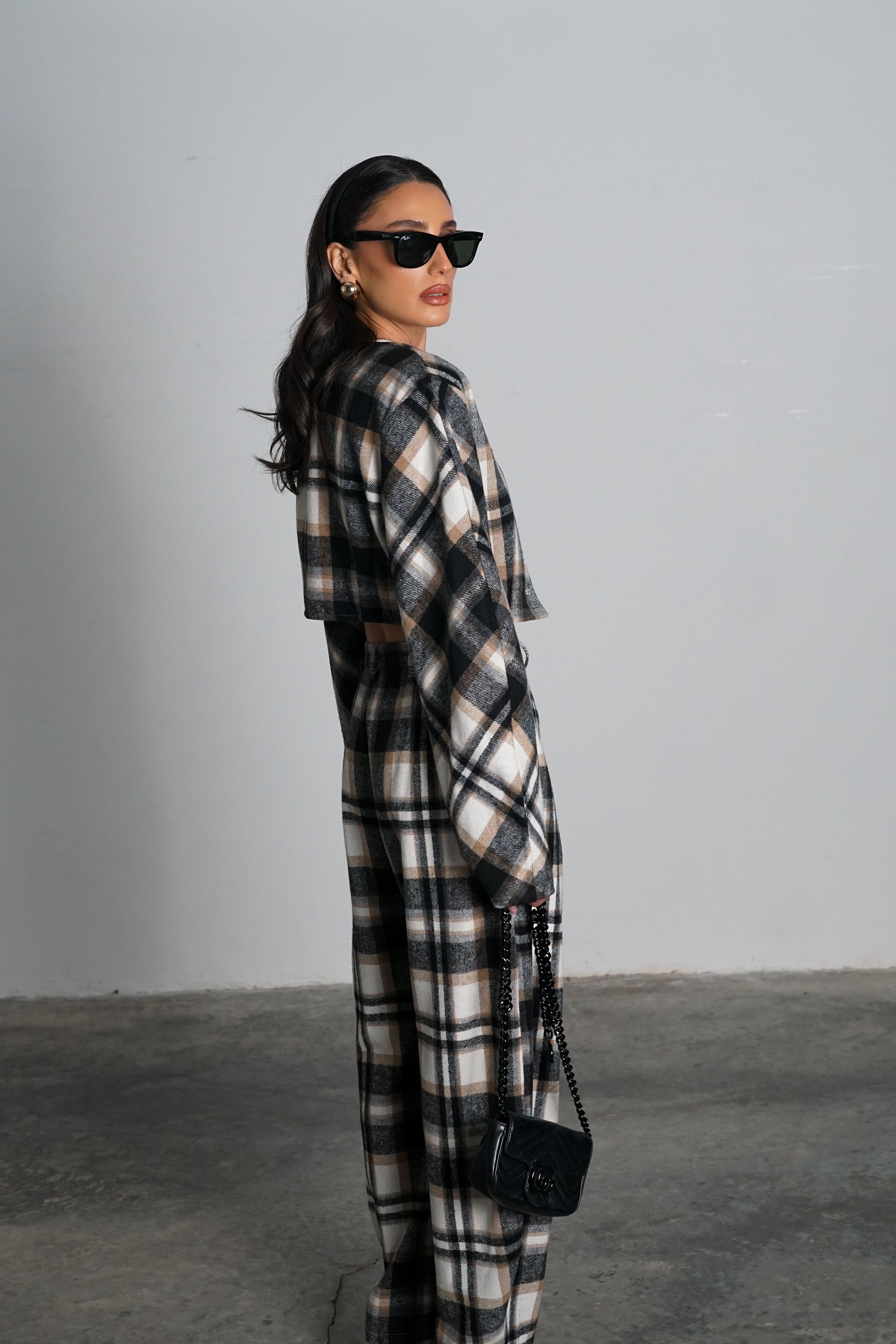 חליפת פטיסר-חום