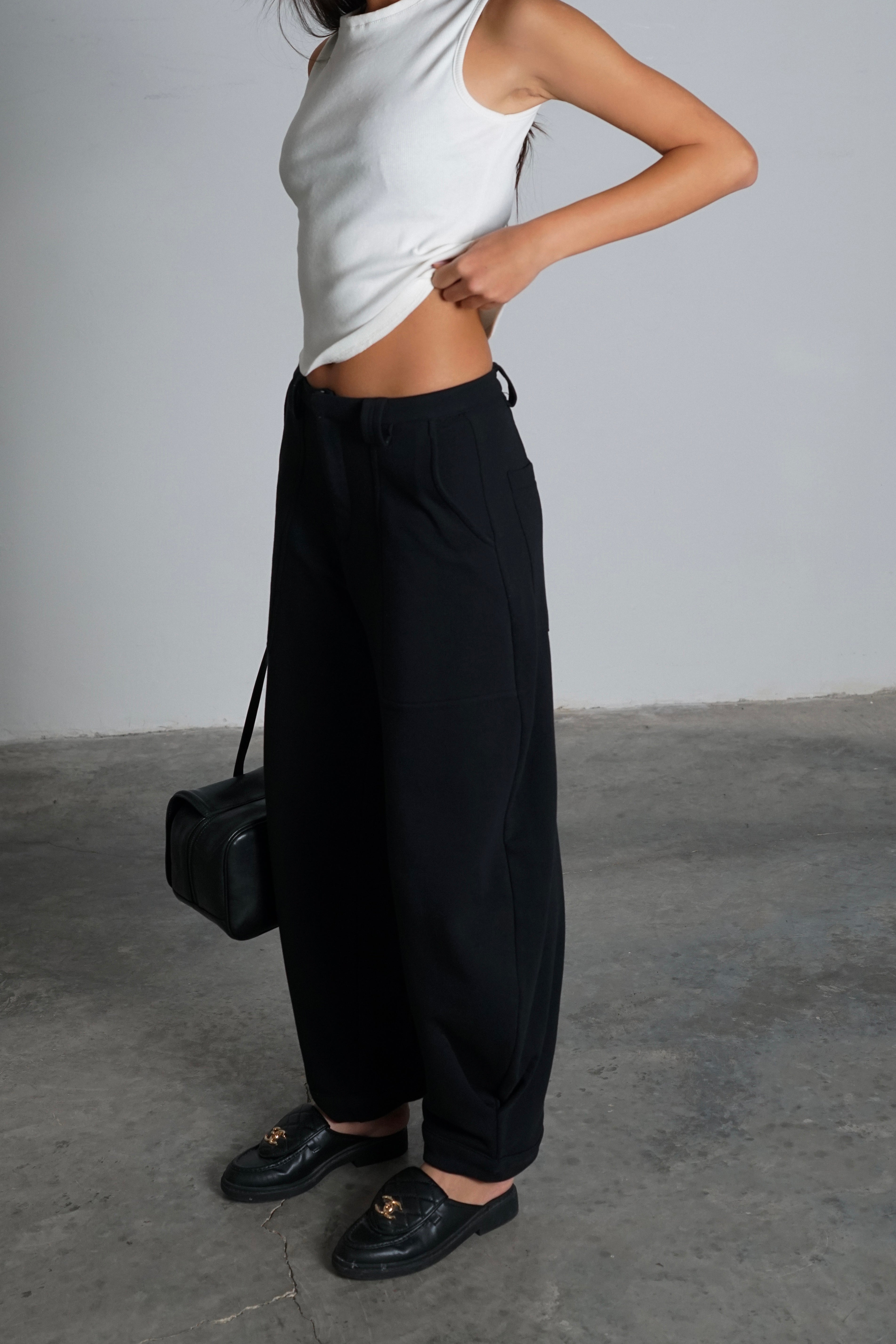 מכנסי בלוברניק-שחור