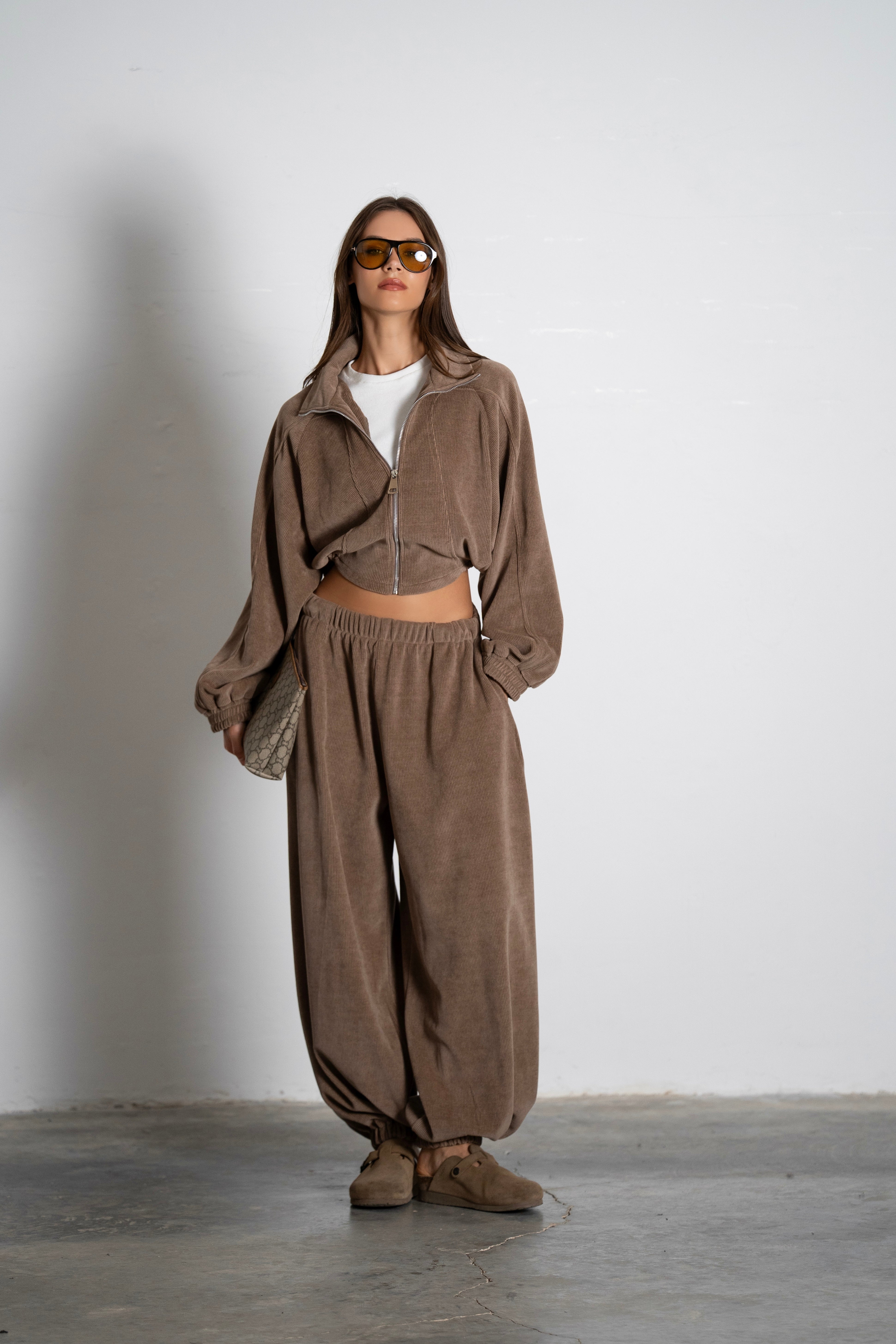 חליפת ריטרי קורדרוי-מוקה