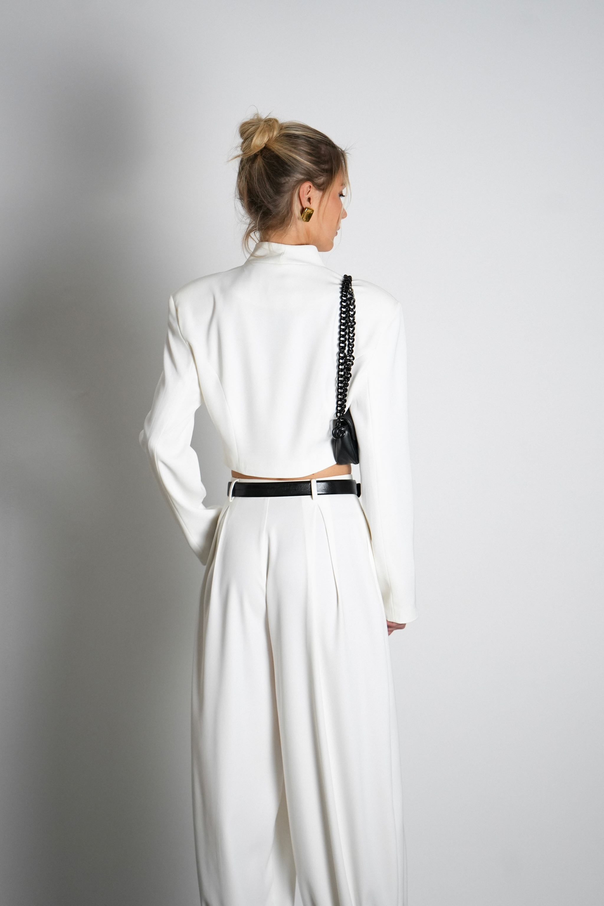 חליפת סיארה-לבן