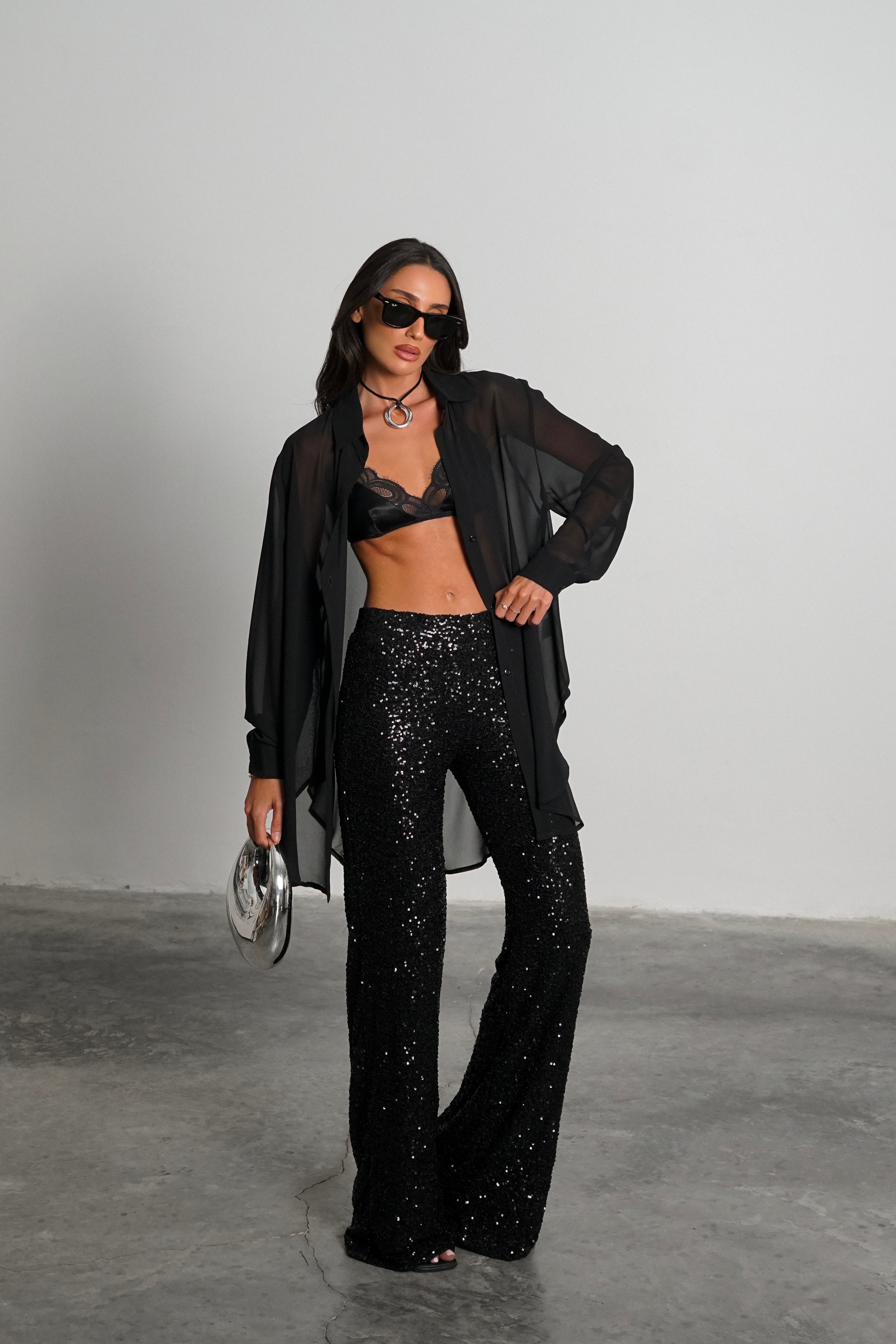 חולצת אריקה-שחור