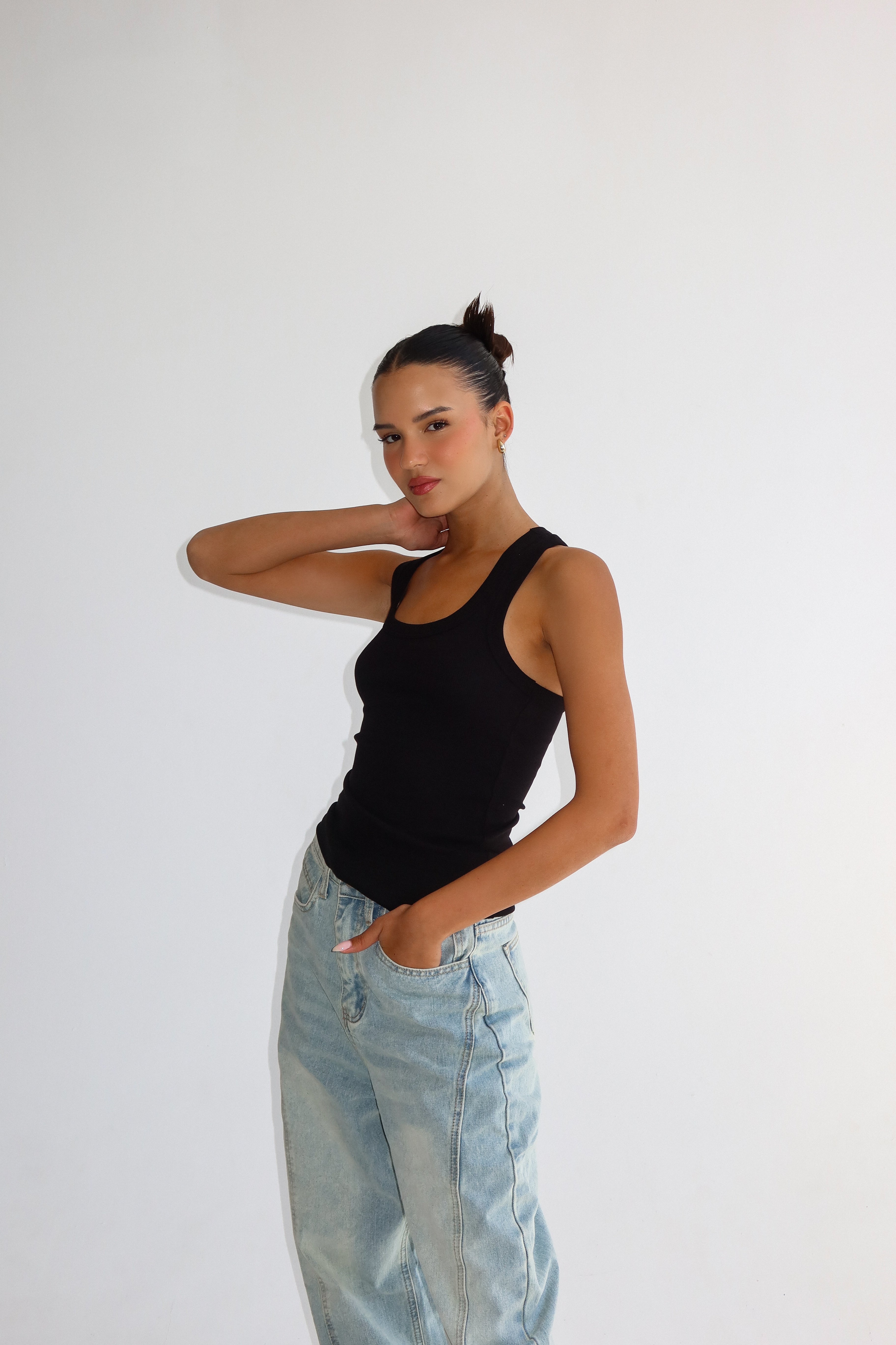 גופיית ג׳ולין-שחור