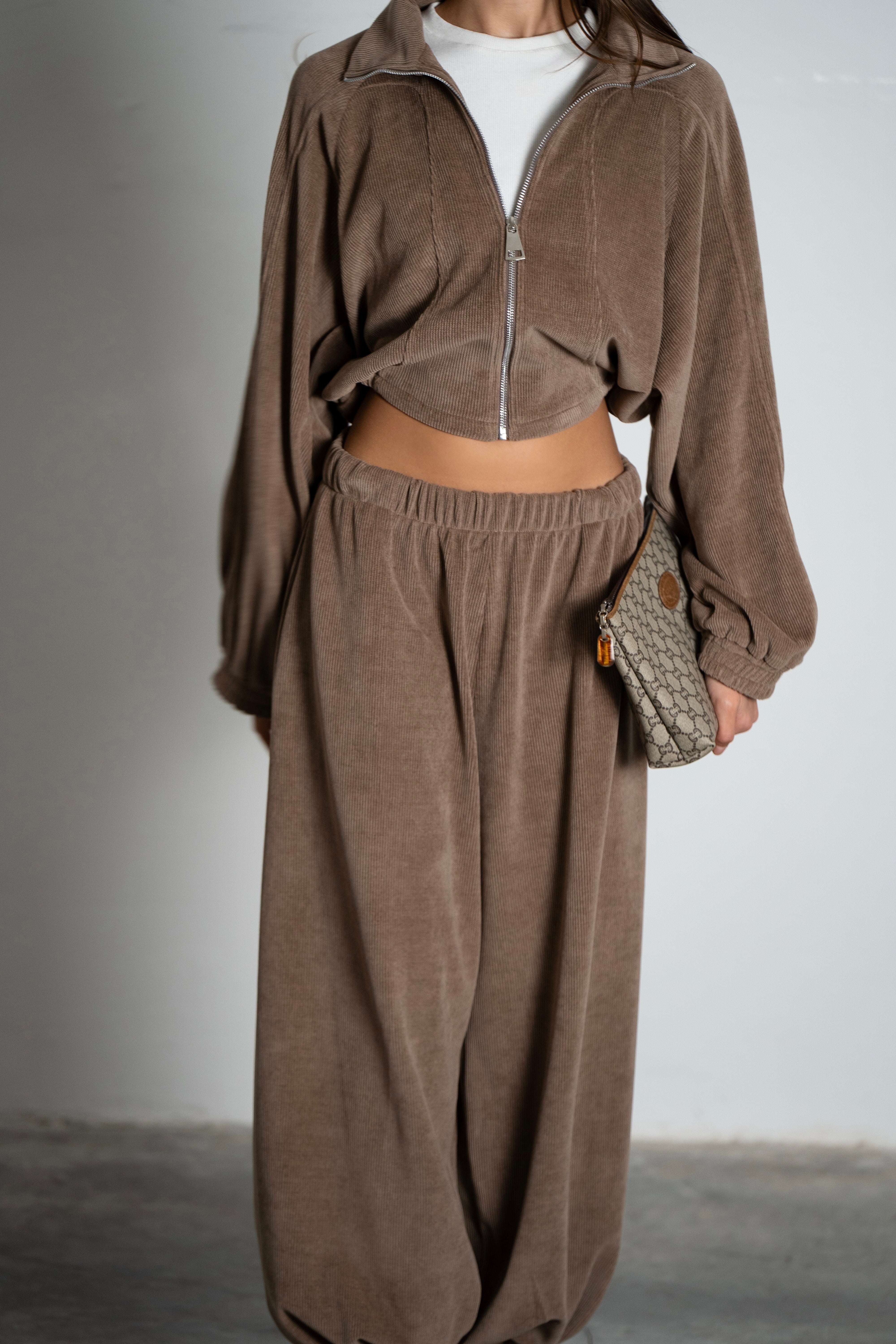 חליפת ריטרי קורדרוי-מוקה