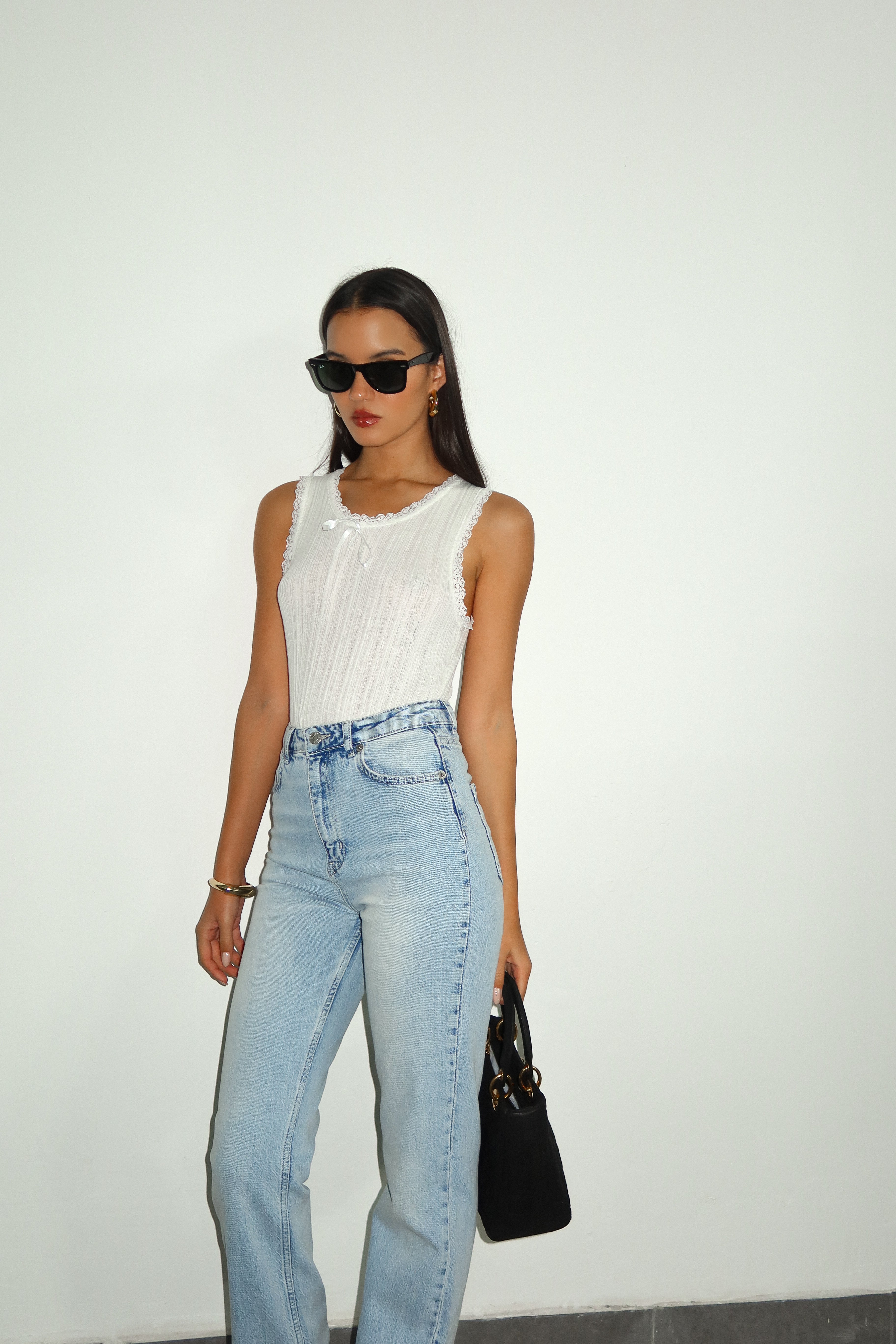 גופיית רומינה-לבן